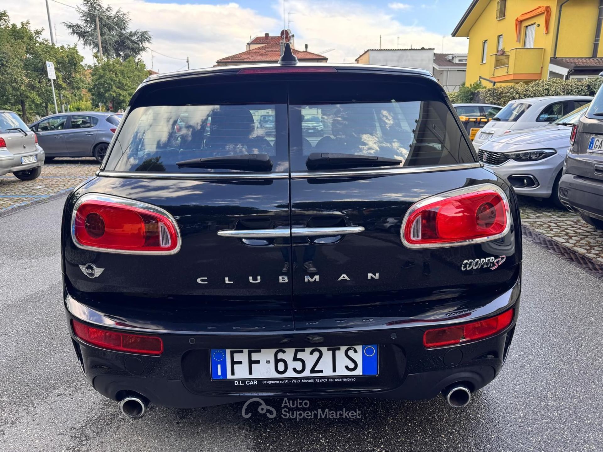 MINI Clubman