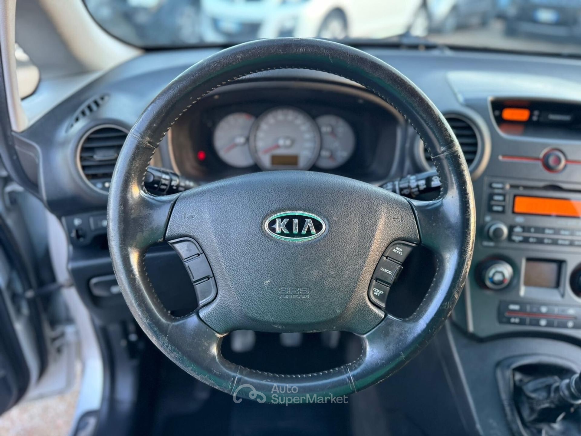 Kia Carens