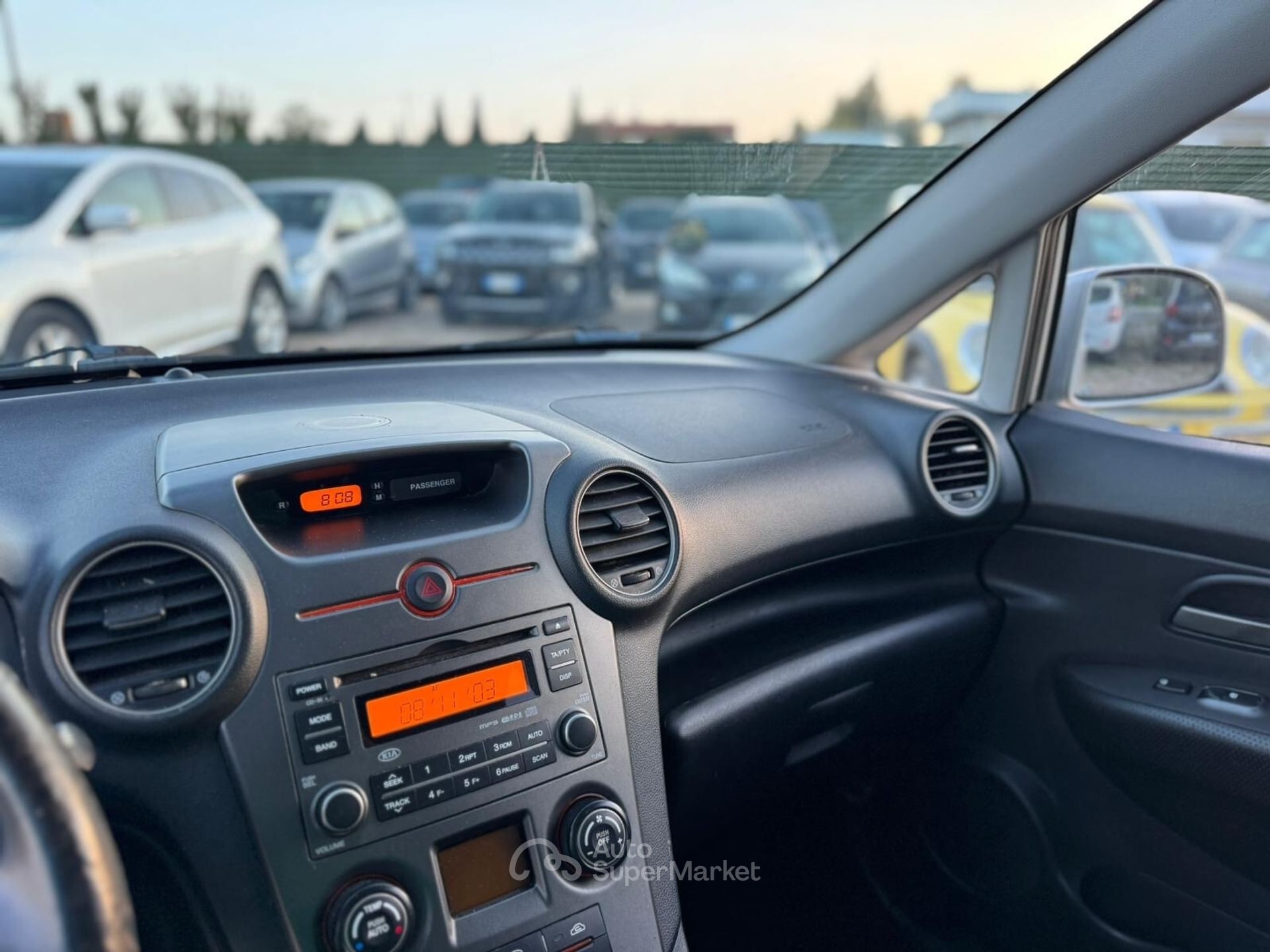 Kia Carens