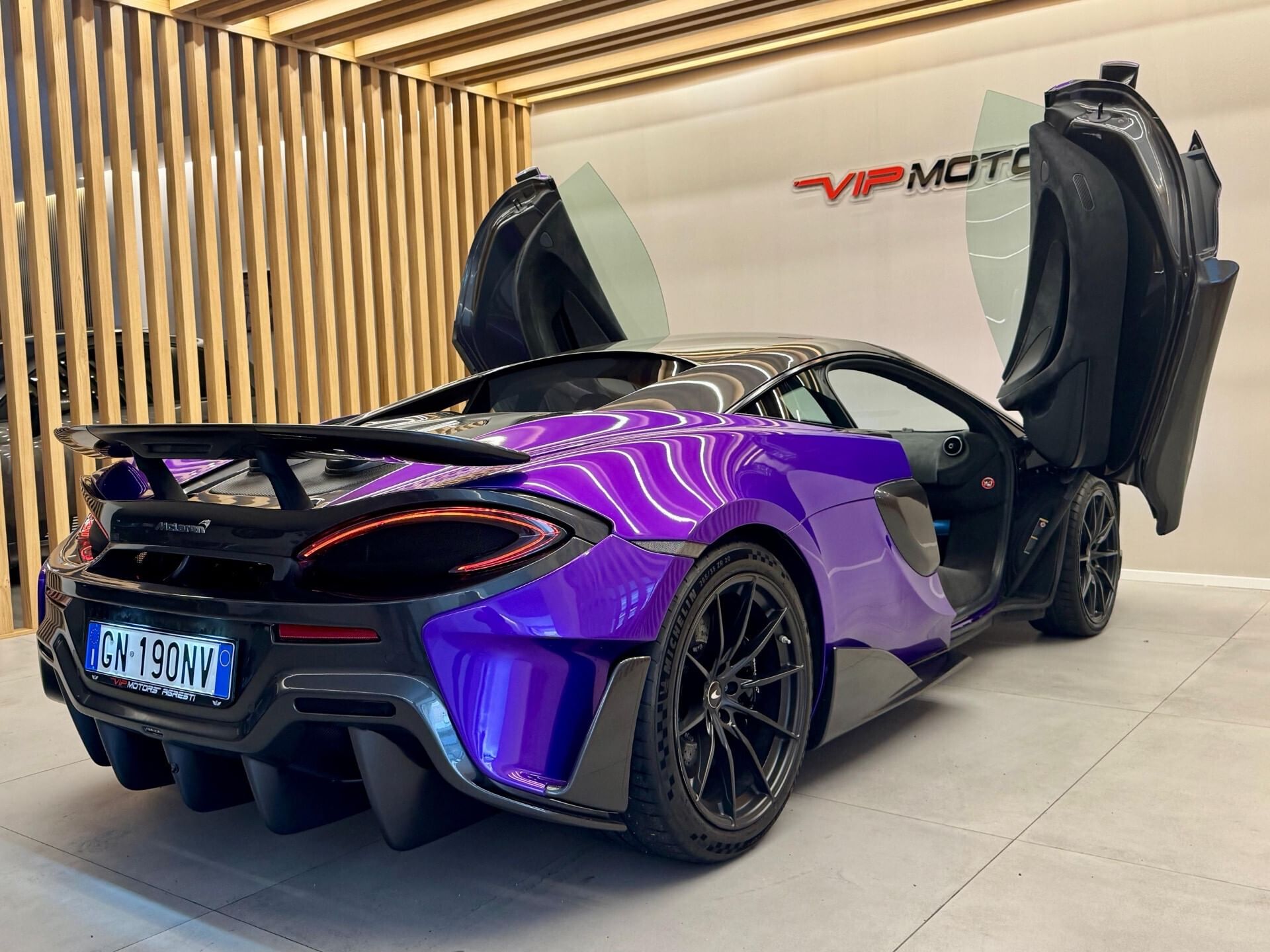 McLaren 600LT