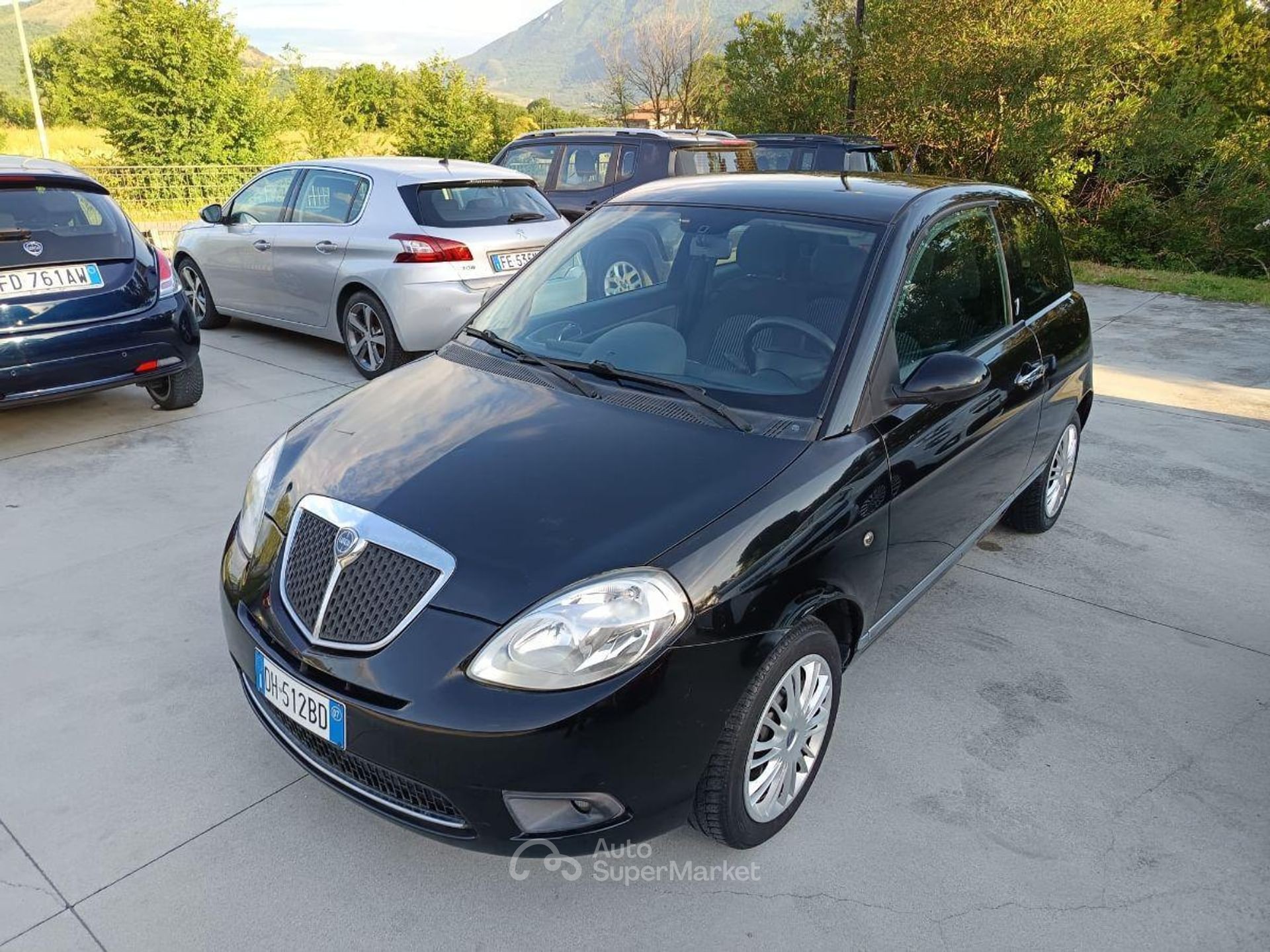 Lancia Ypsilon