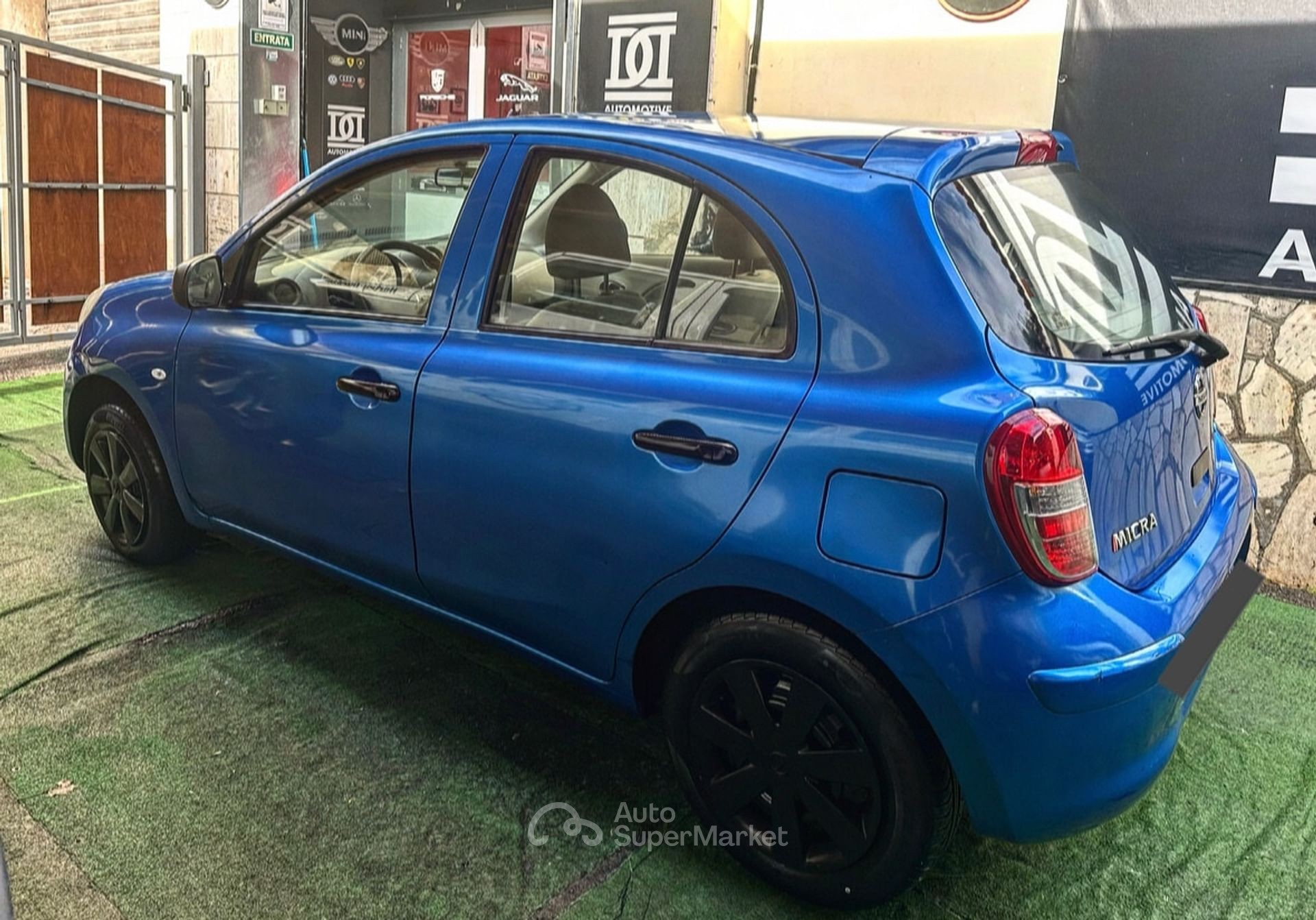 Nissan Micra