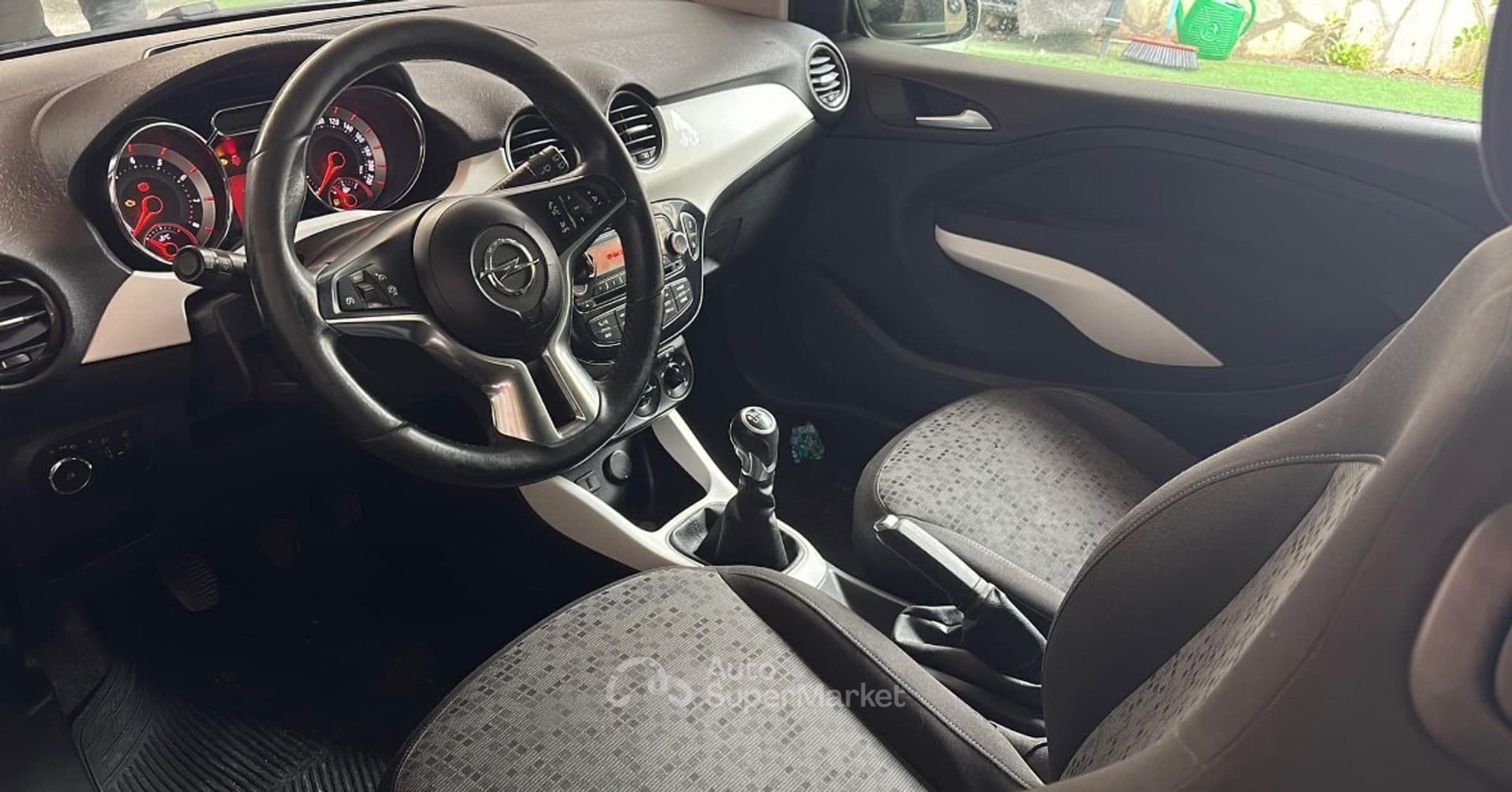 Opel Adam