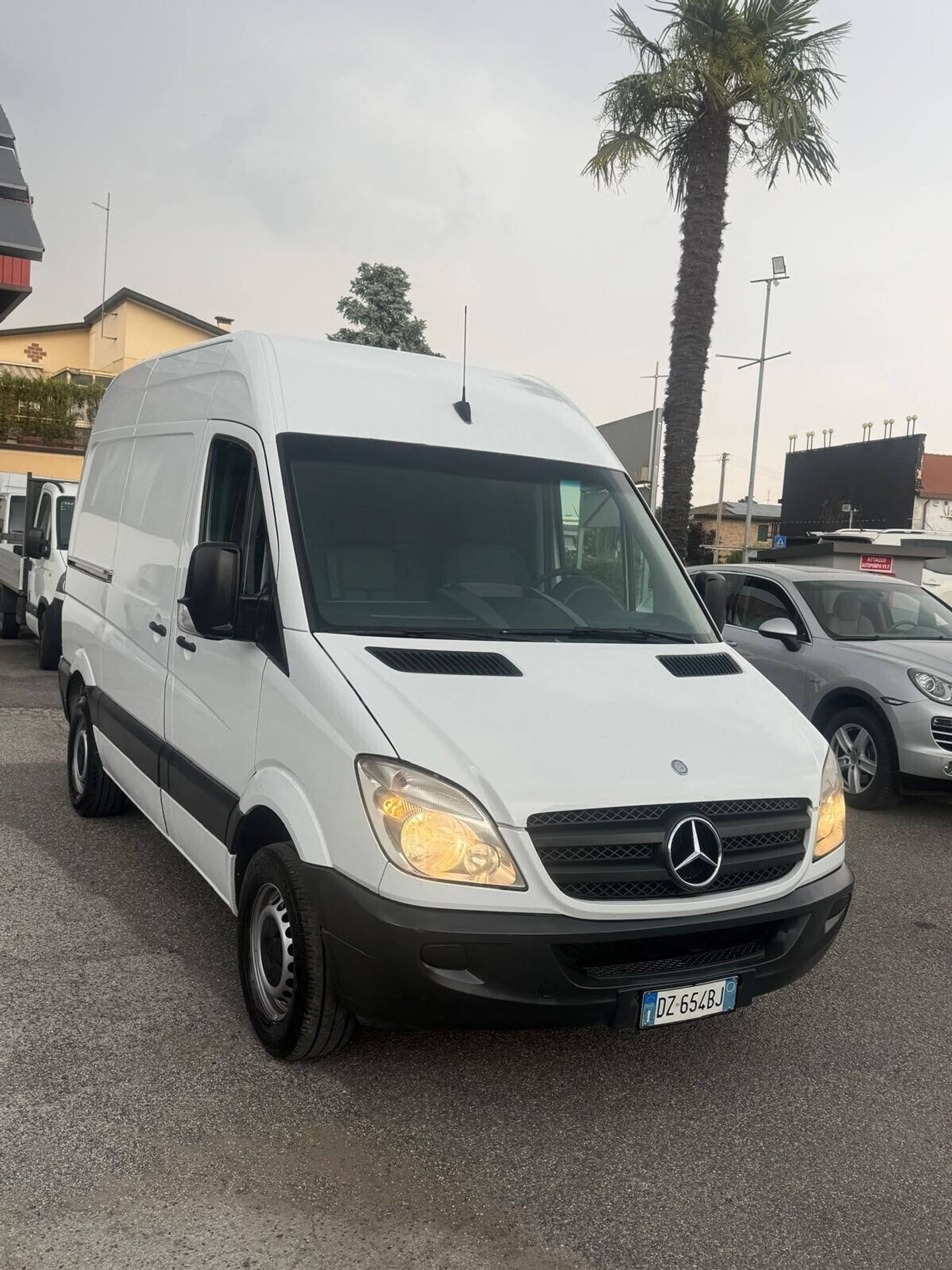 Mercedes-Benz Sprinter