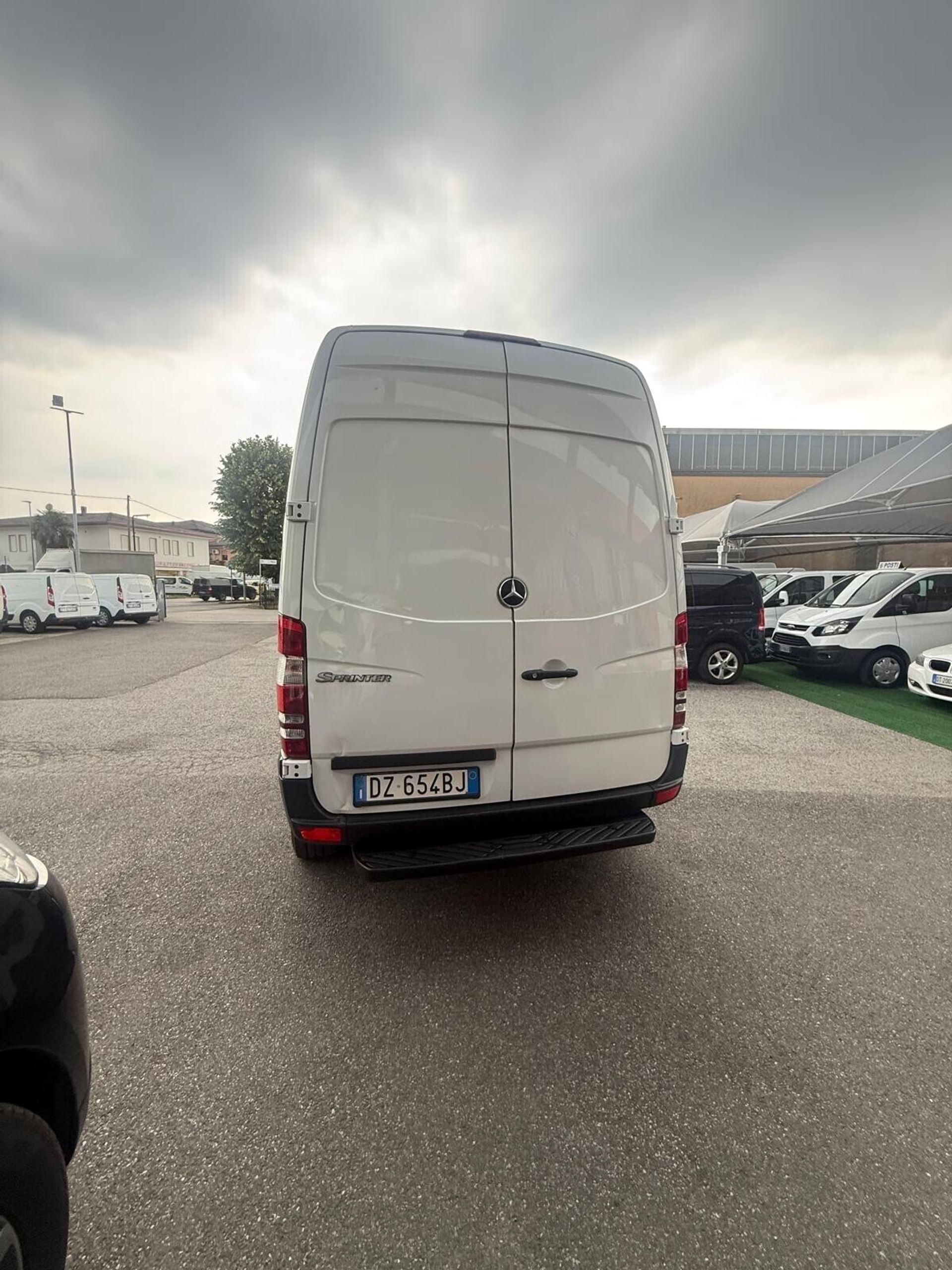 Mercedes-Benz Sprinter