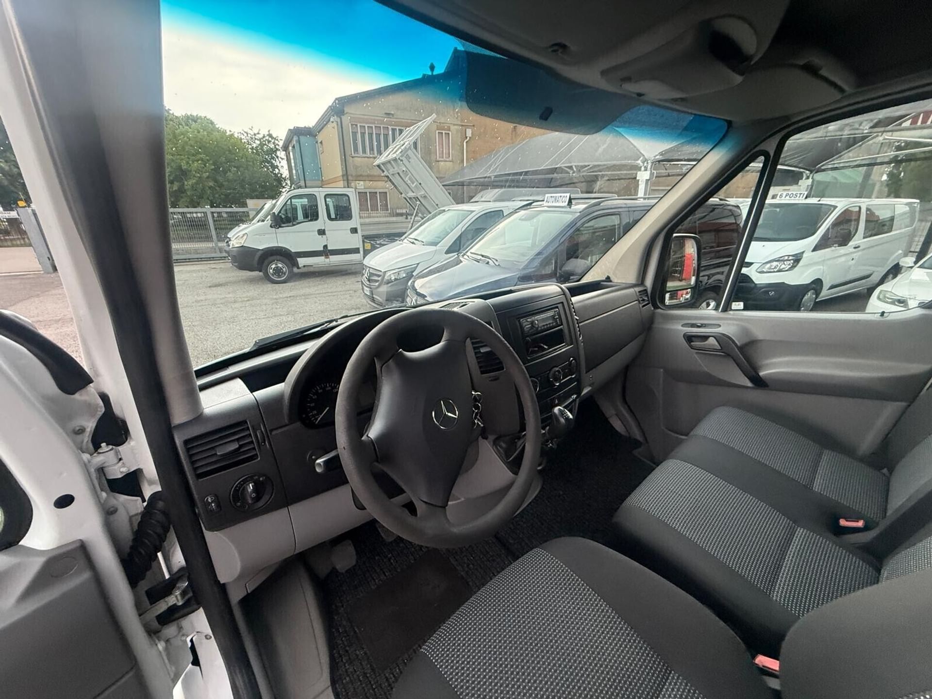 Mercedes-Benz Sprinter