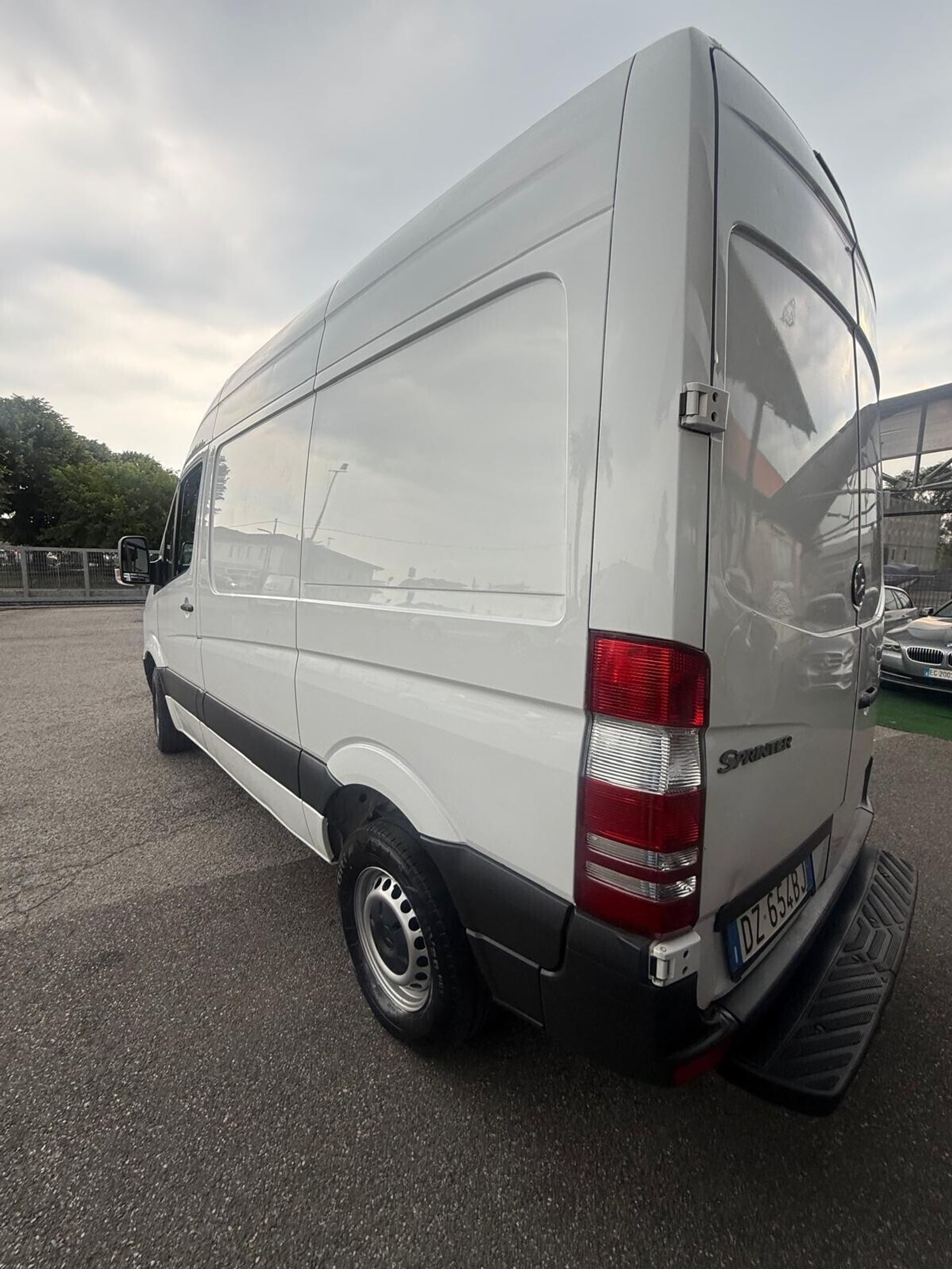Mercedes-Benz Sprinter