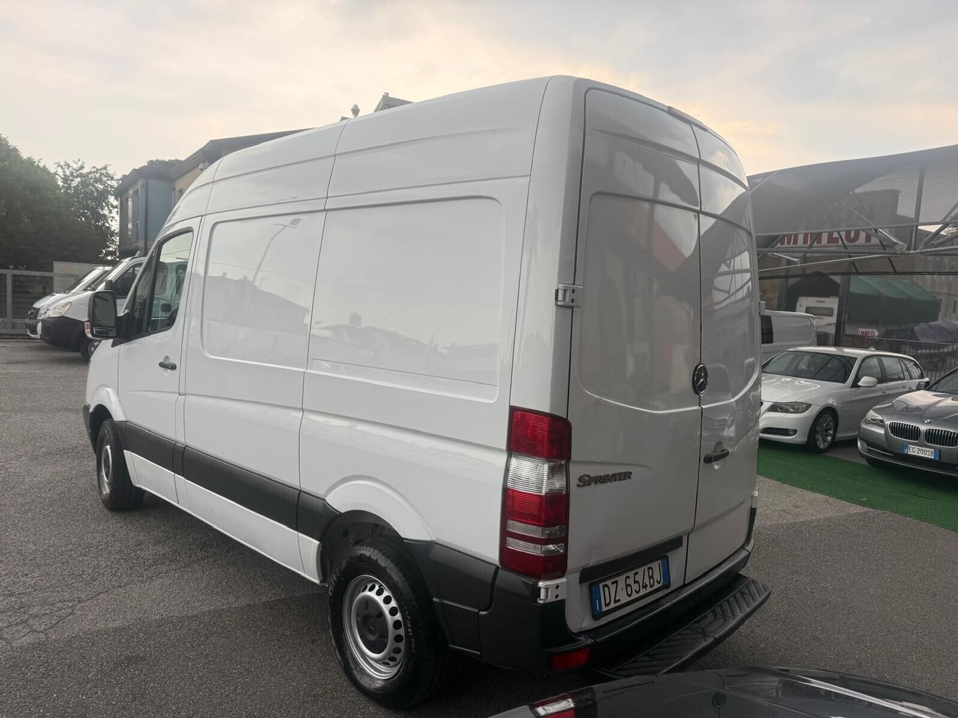 Mercedes-Benz Sprinter