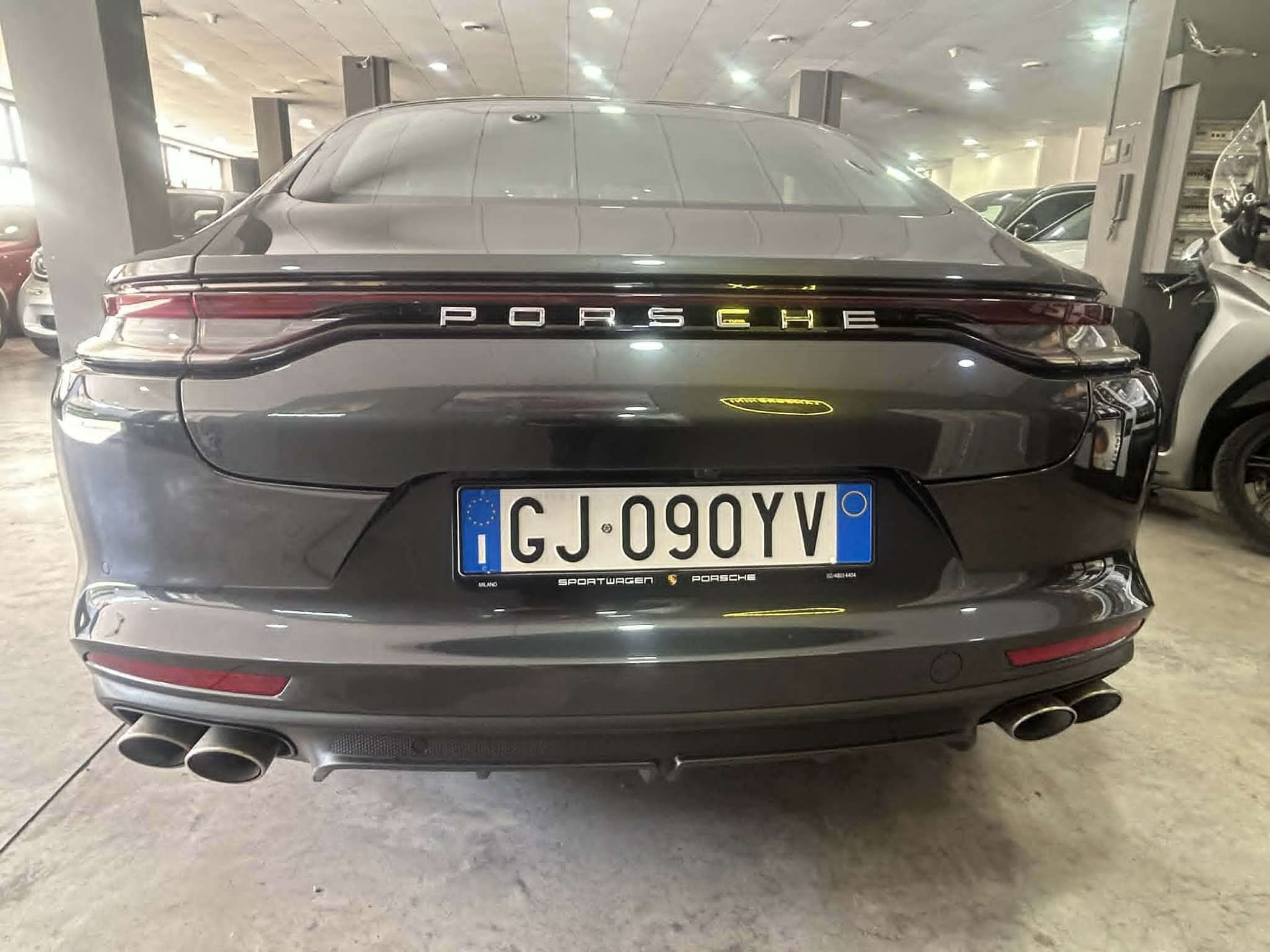 Porsche Panamera