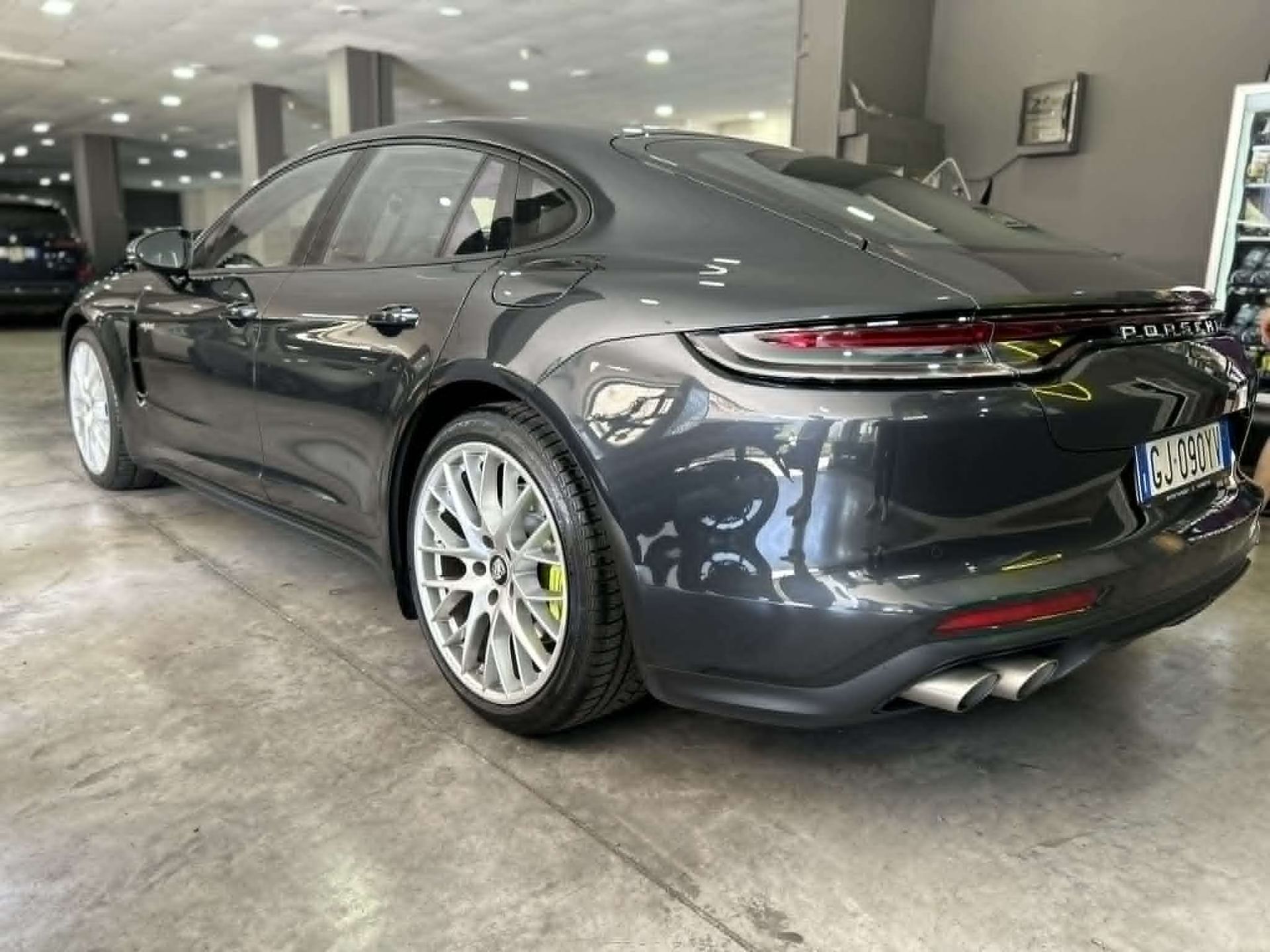 Porsche Panamera