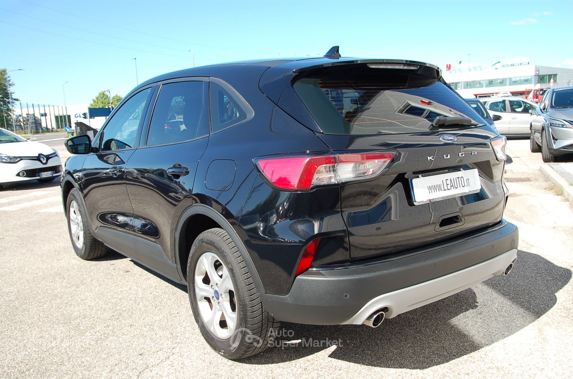 Ford Kuga 1.5 TDCI 120CV FORD KUGA 1.5 Ecoblue Connect 2WD 120cv
