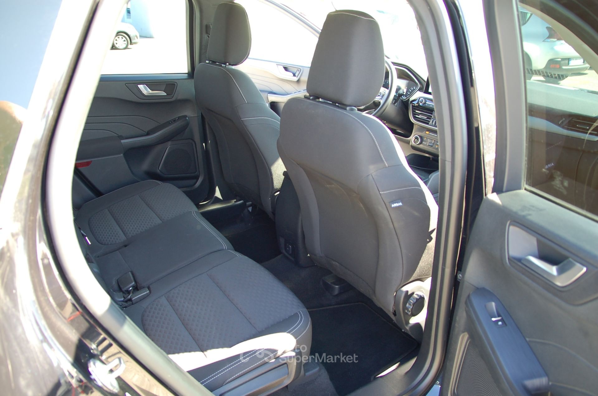 Ford Kuga 1.5 TDCI 120CV FORD KUGA 1.5 Ecoblue Connect 2WD 120cv