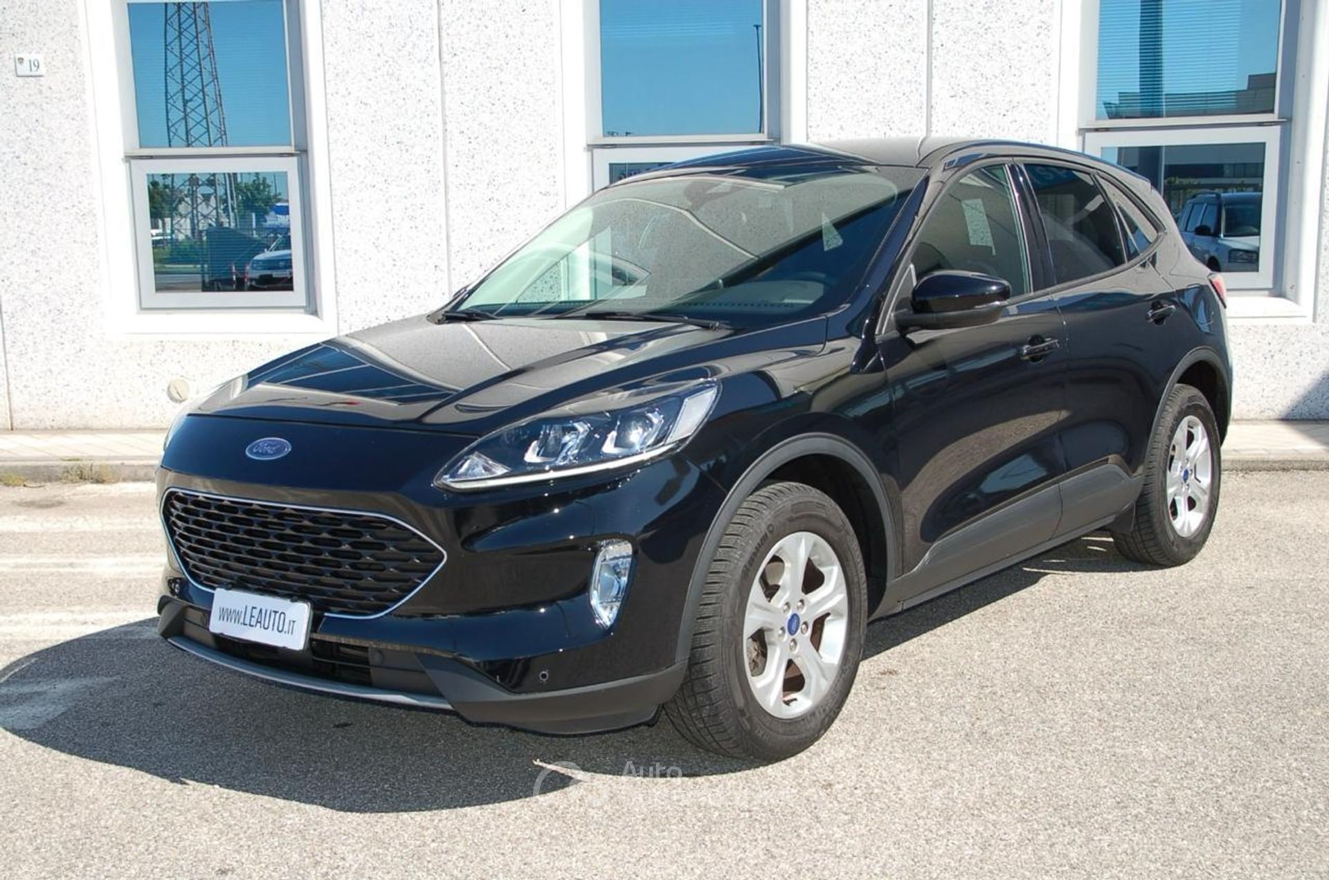 Ford Kuga 1.5 TDCI 120CV FORD KUGA 1.5 Ecoblue Connect 2WD 120cv