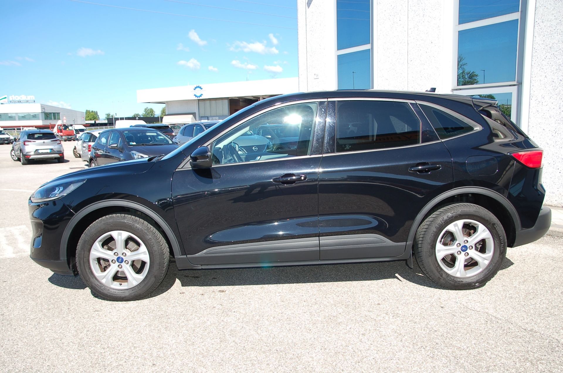 Ford Kuga 1.5 TDCI 120CV FORD KUGA 1.5 Ecoblue Connect 2WD 120cv