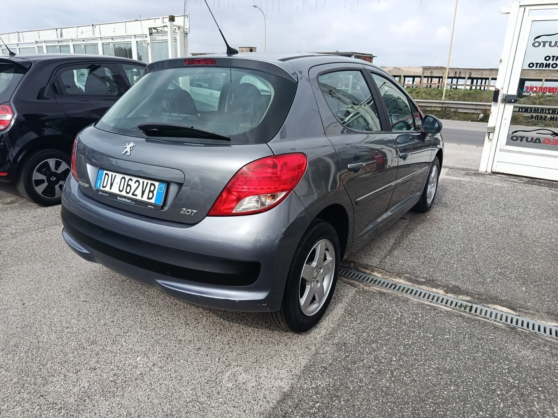 Peugeot 207