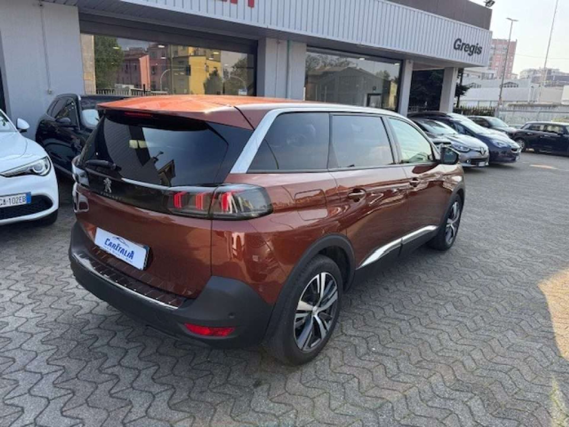 Peugeot 5008