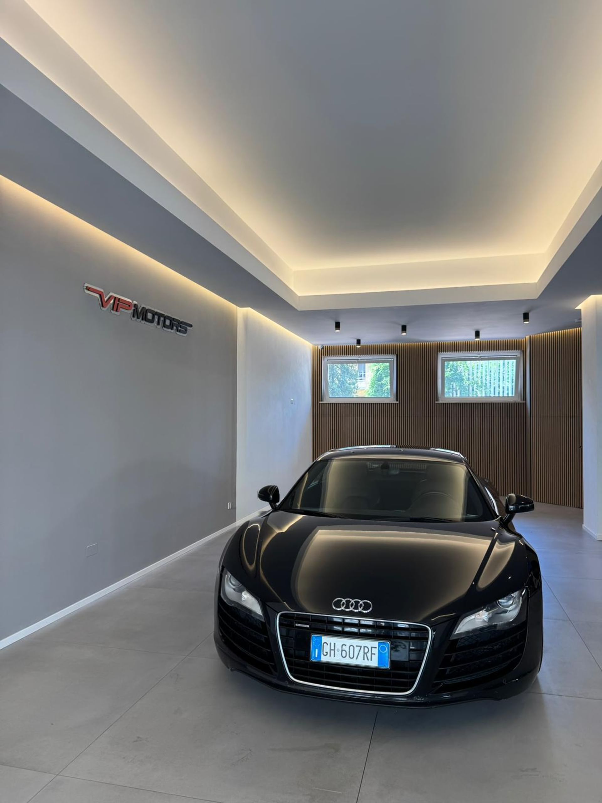 Audi R8