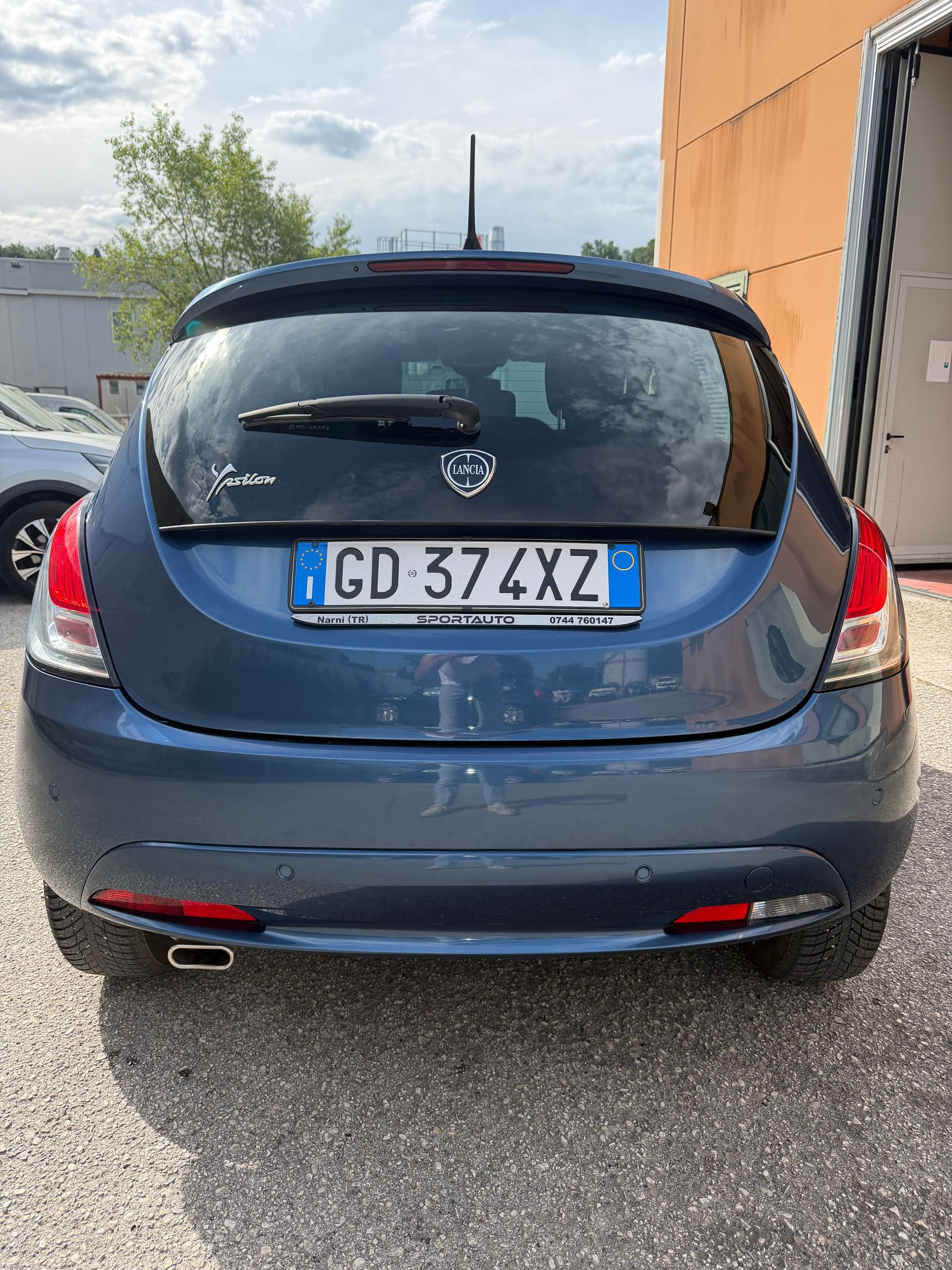 Lancia Ypsilon