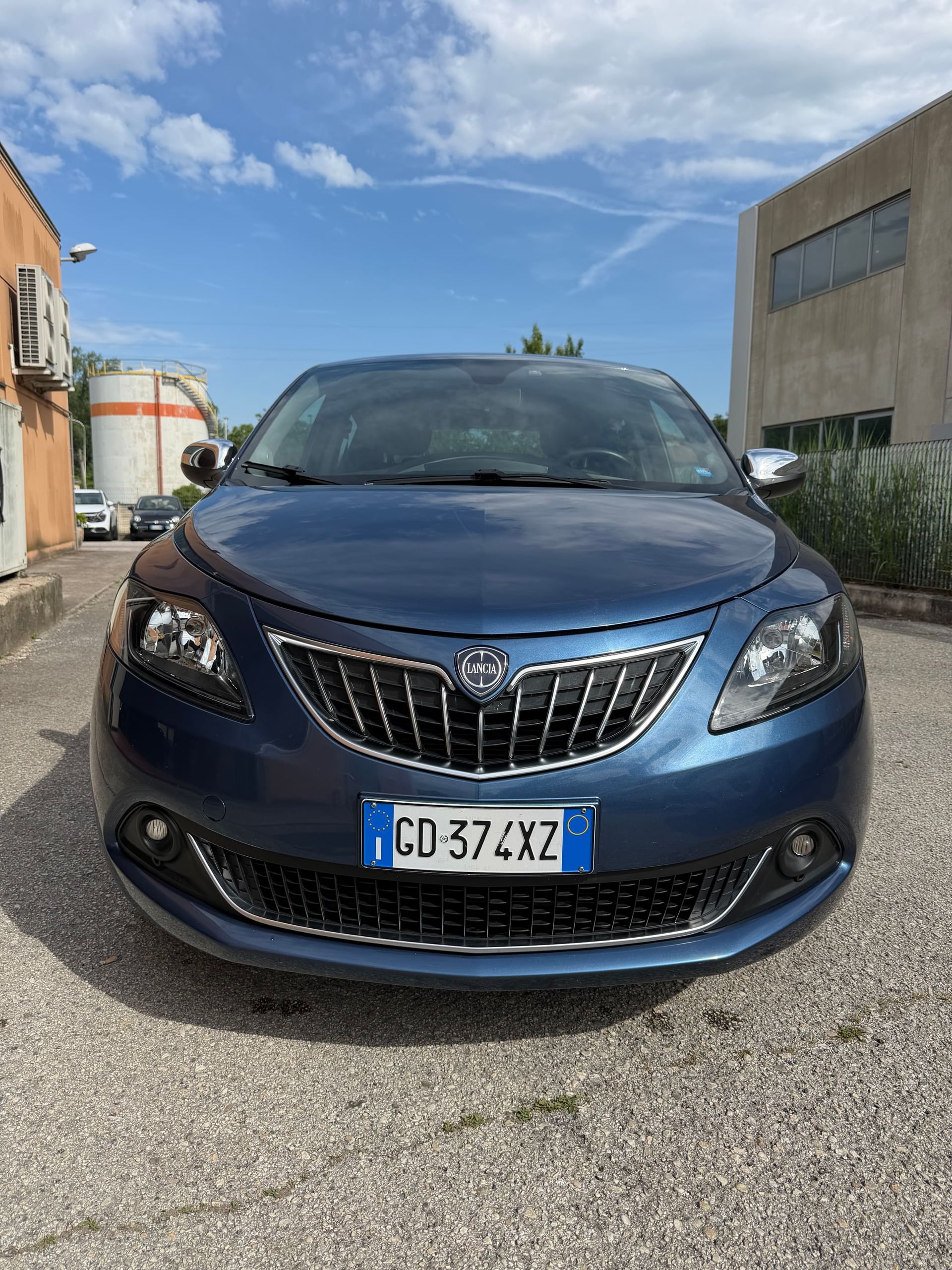 Lancia Ypsilon