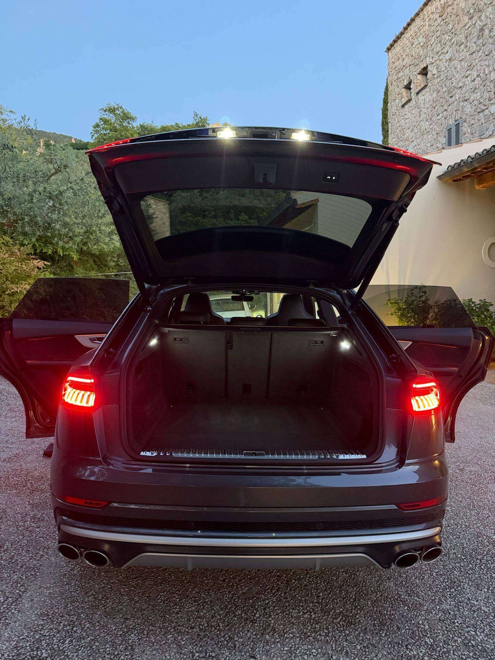 Audi SQ8