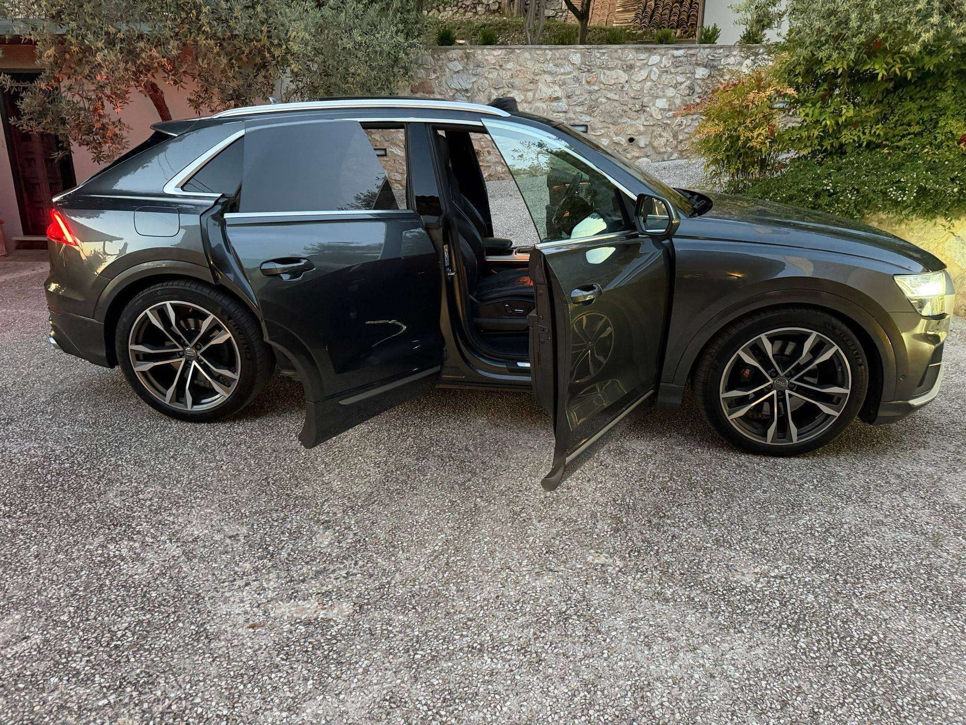 Audi SQ8