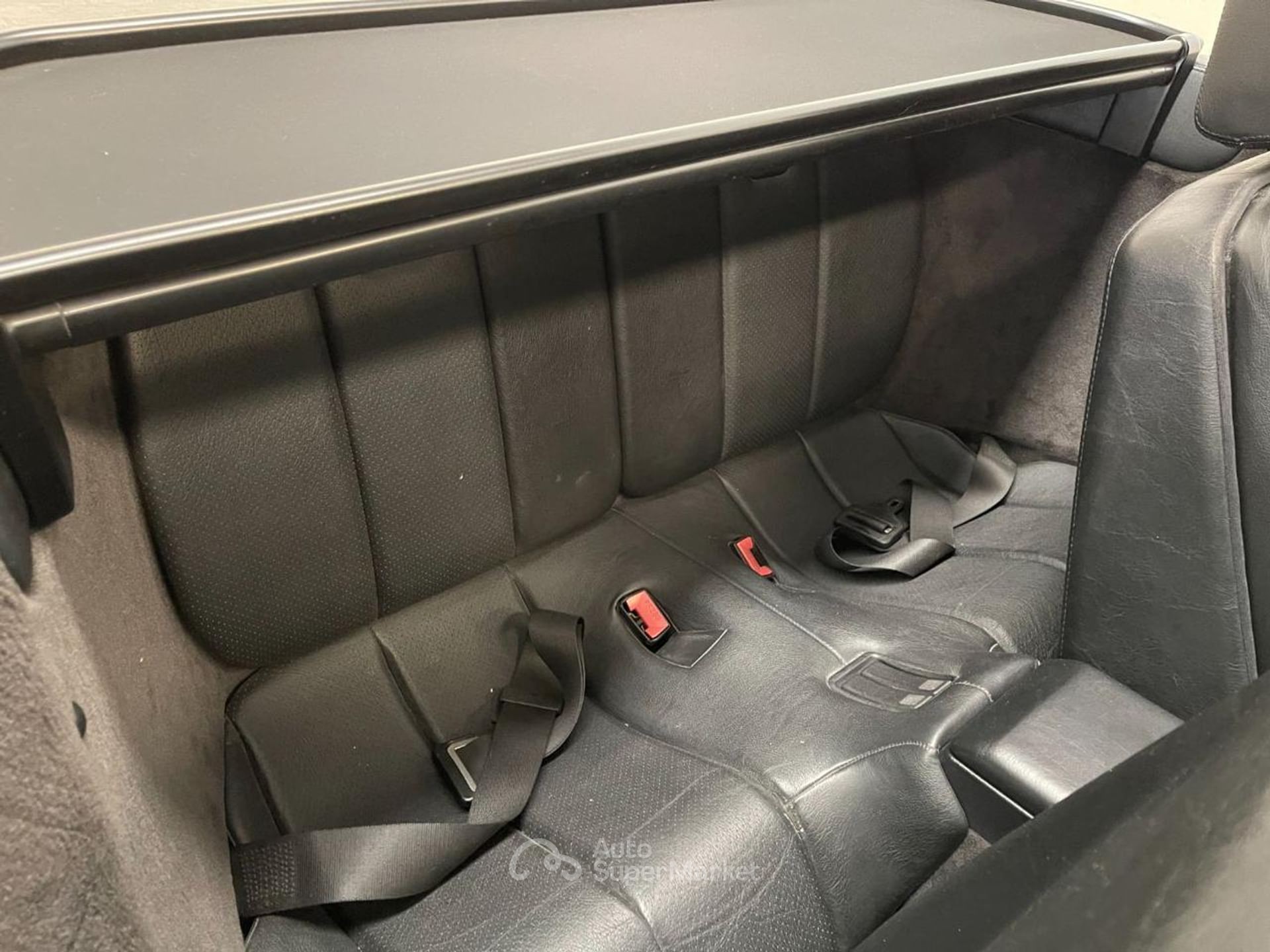 Mercedes-Benz SL 320