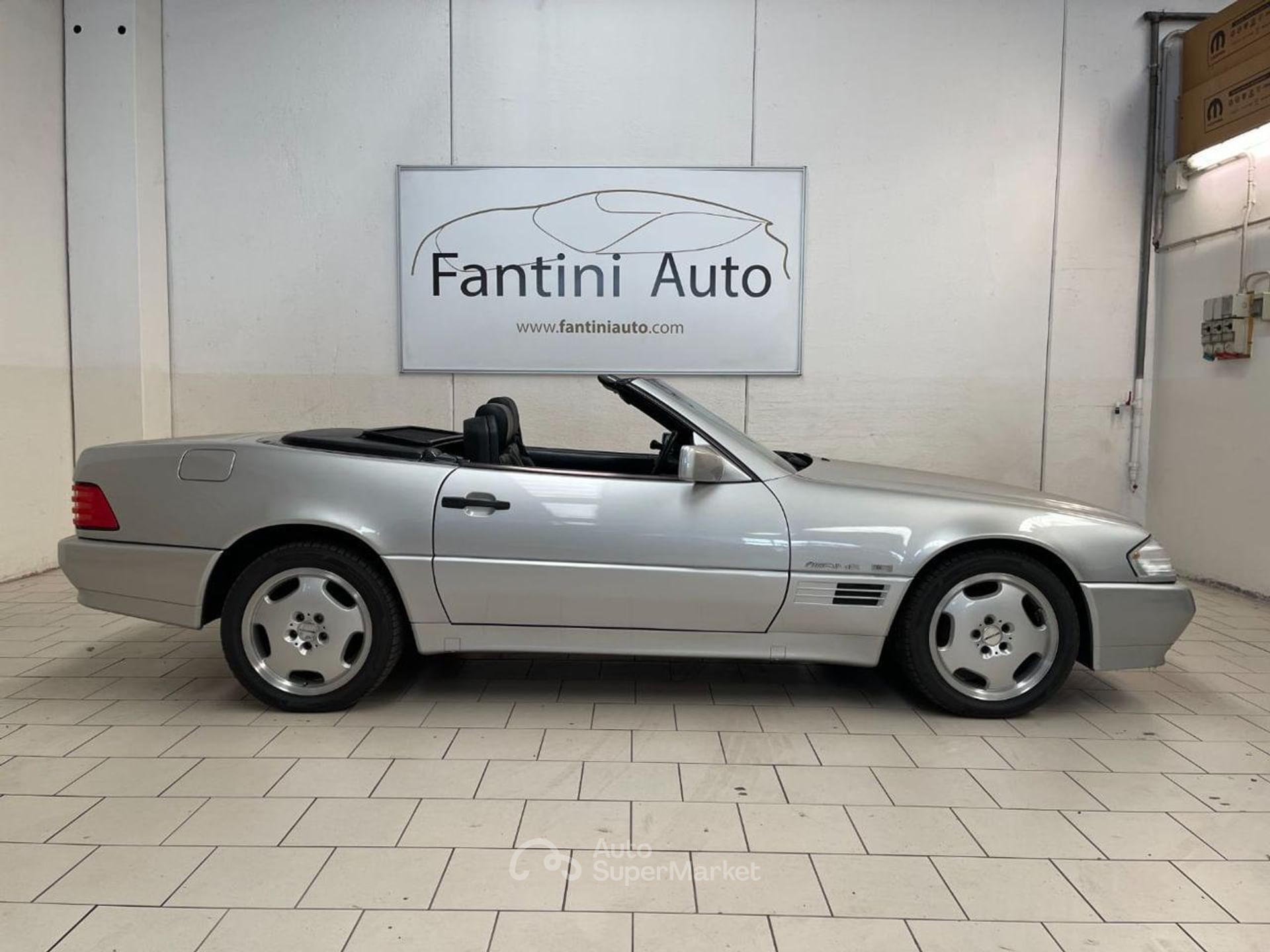 Mercedes-Benz SL 320