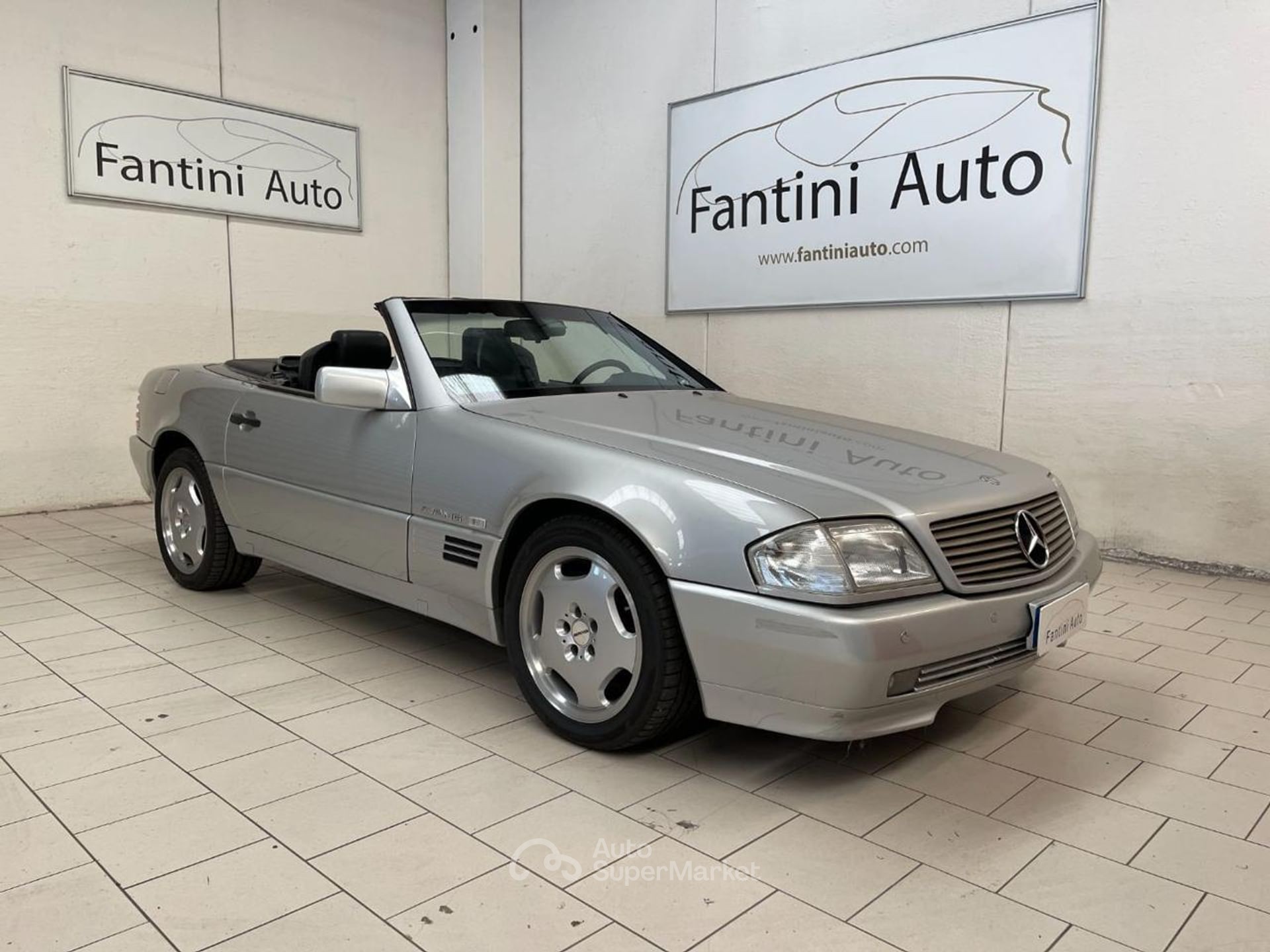 Mercedes-Benz SL 320