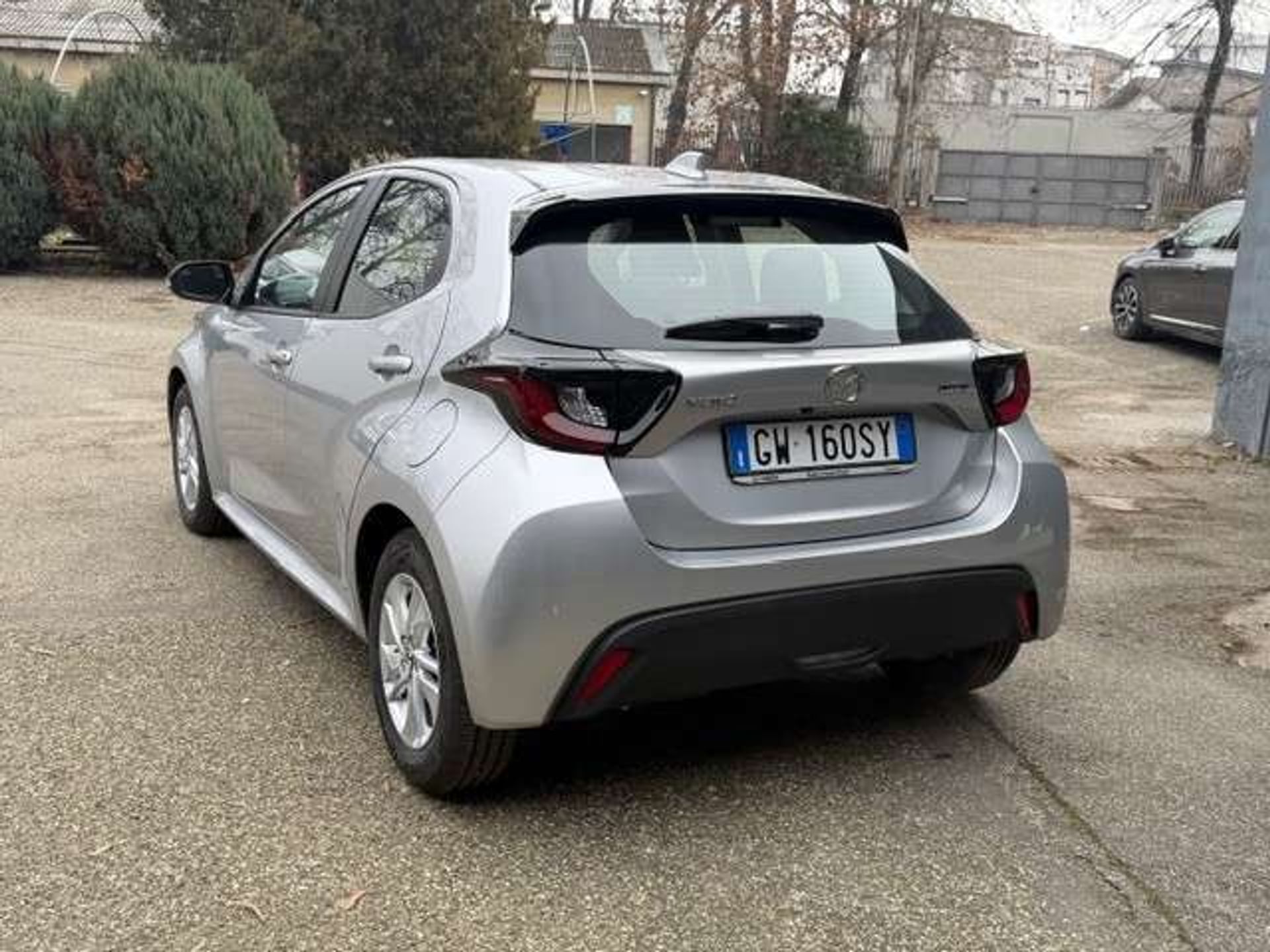 Mazda 2