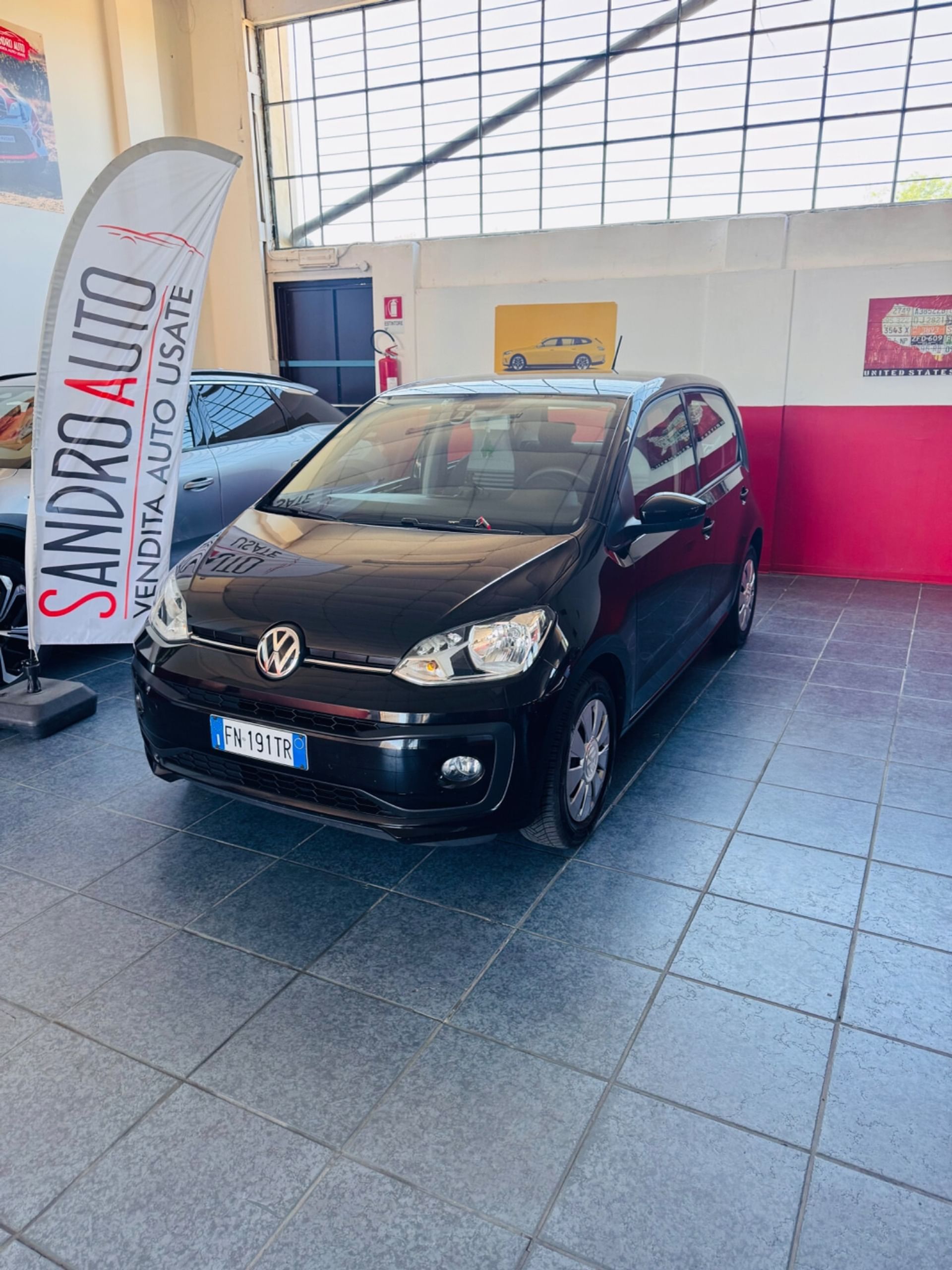 Volkswagen up!