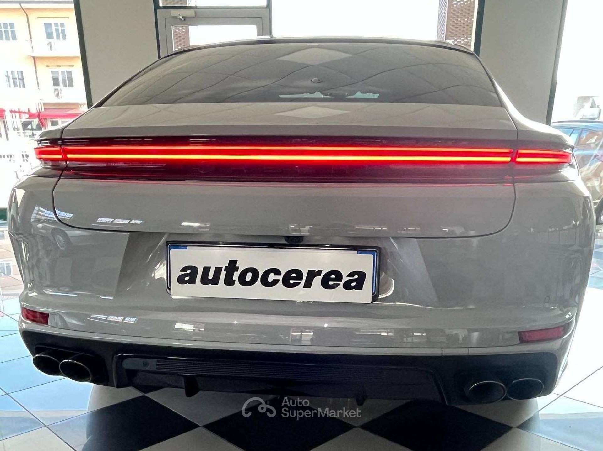 Porsche Panamera