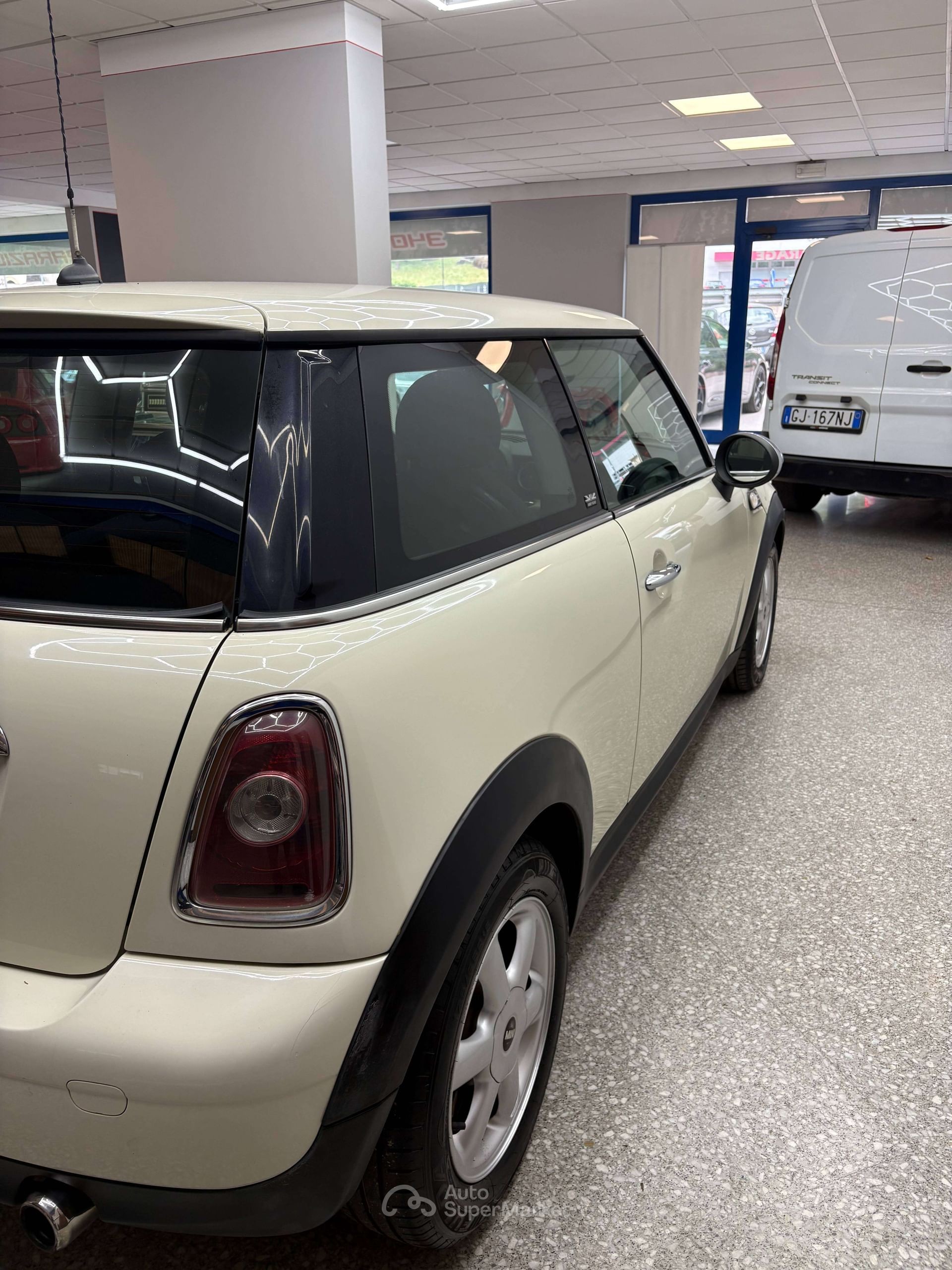 MINI One