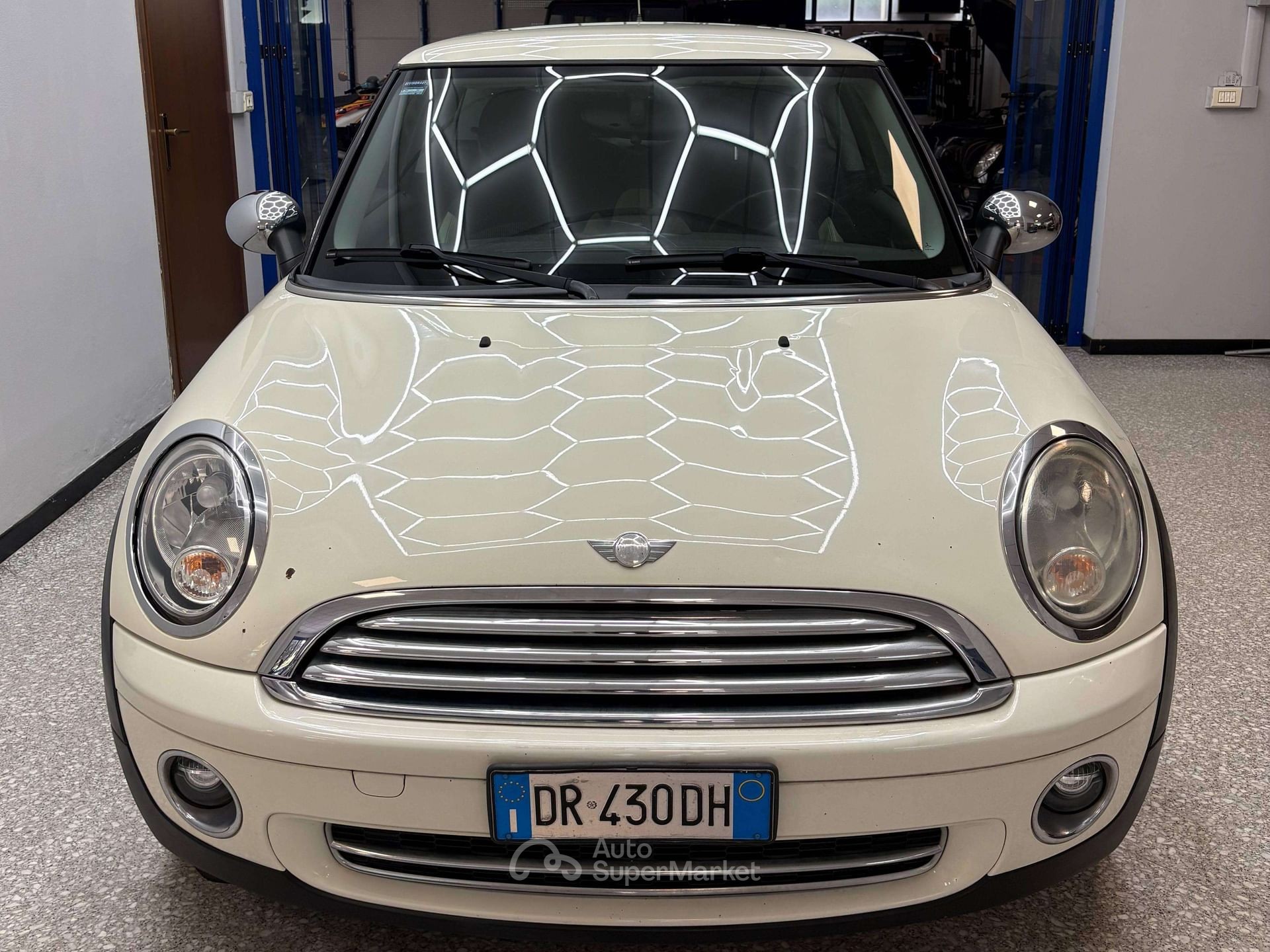 MINI One