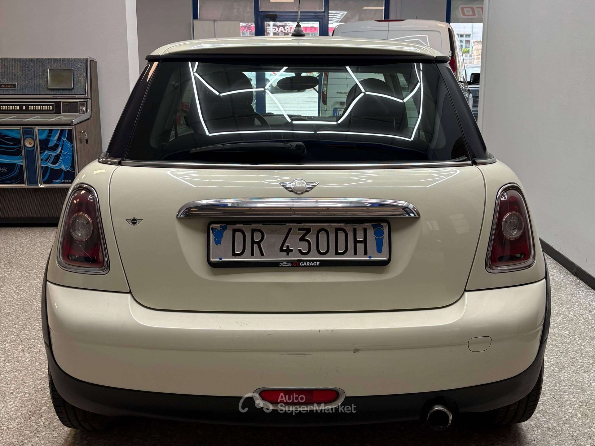 MINI One
