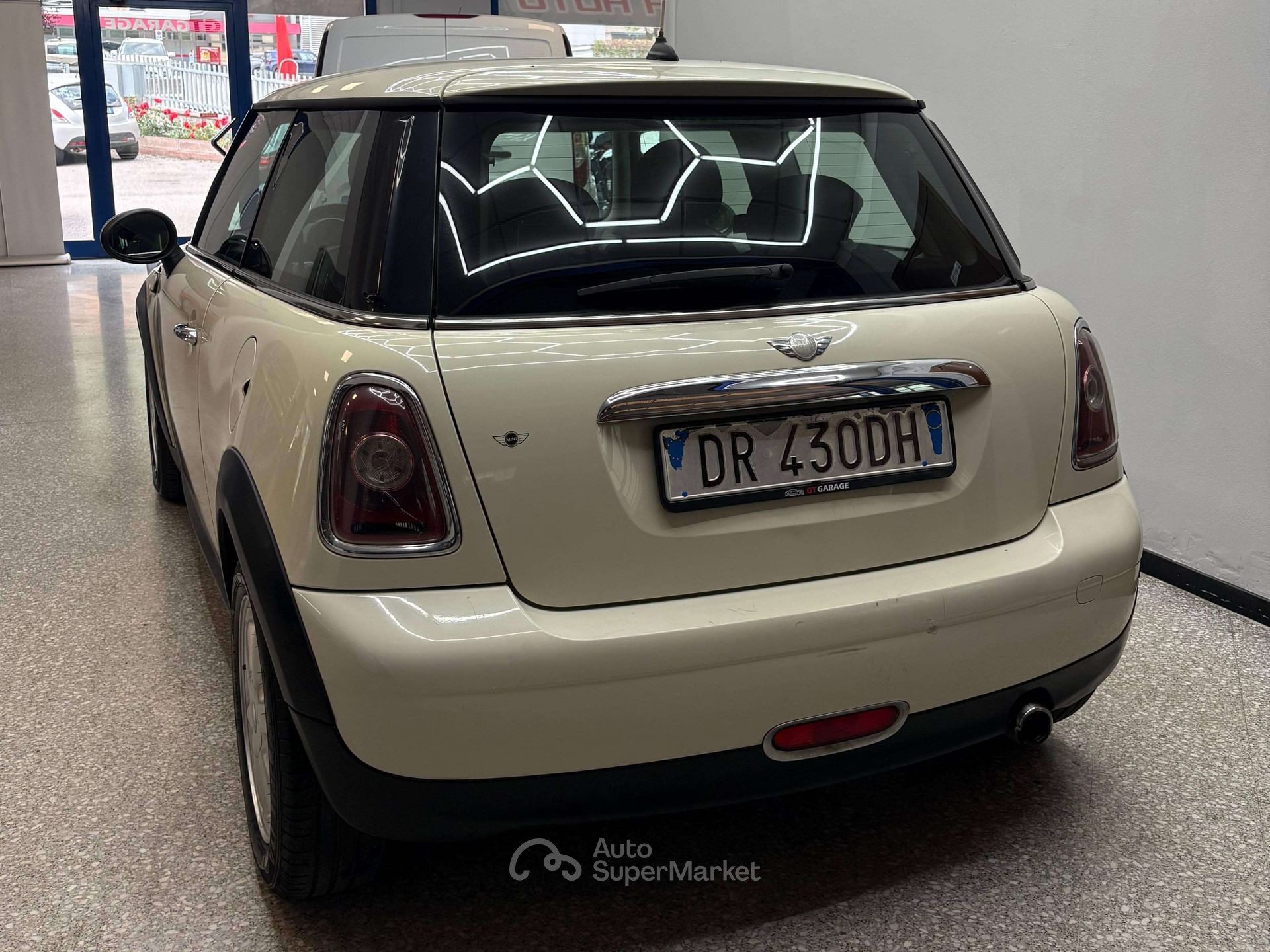 MINI One