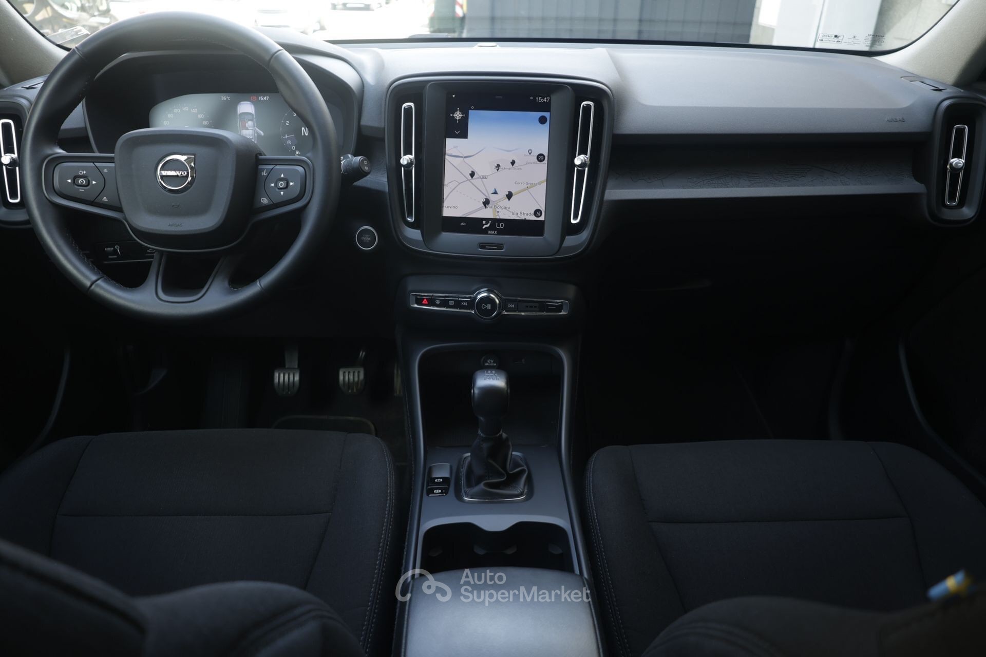 Volvo XC40