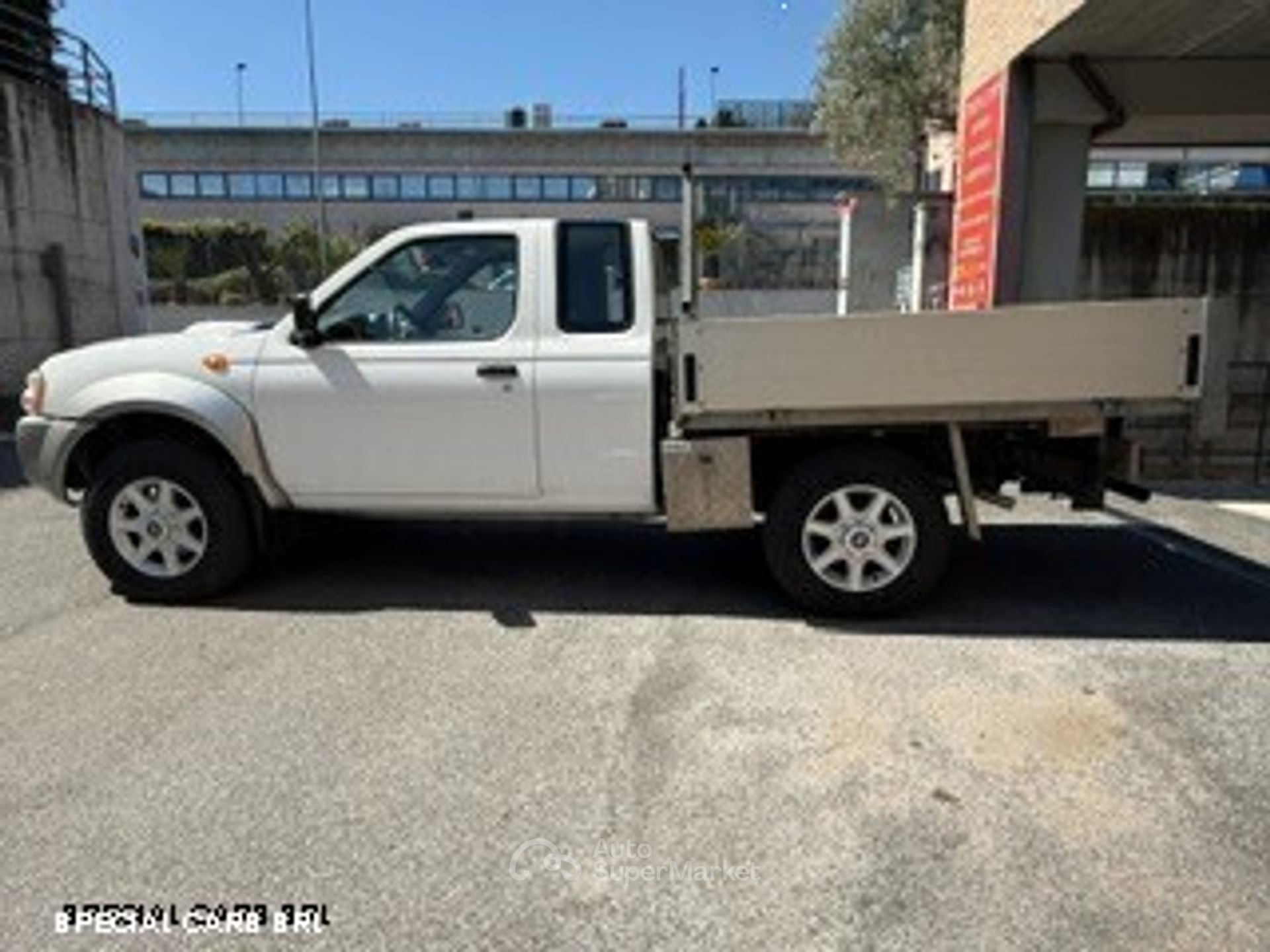 Nissan NP300