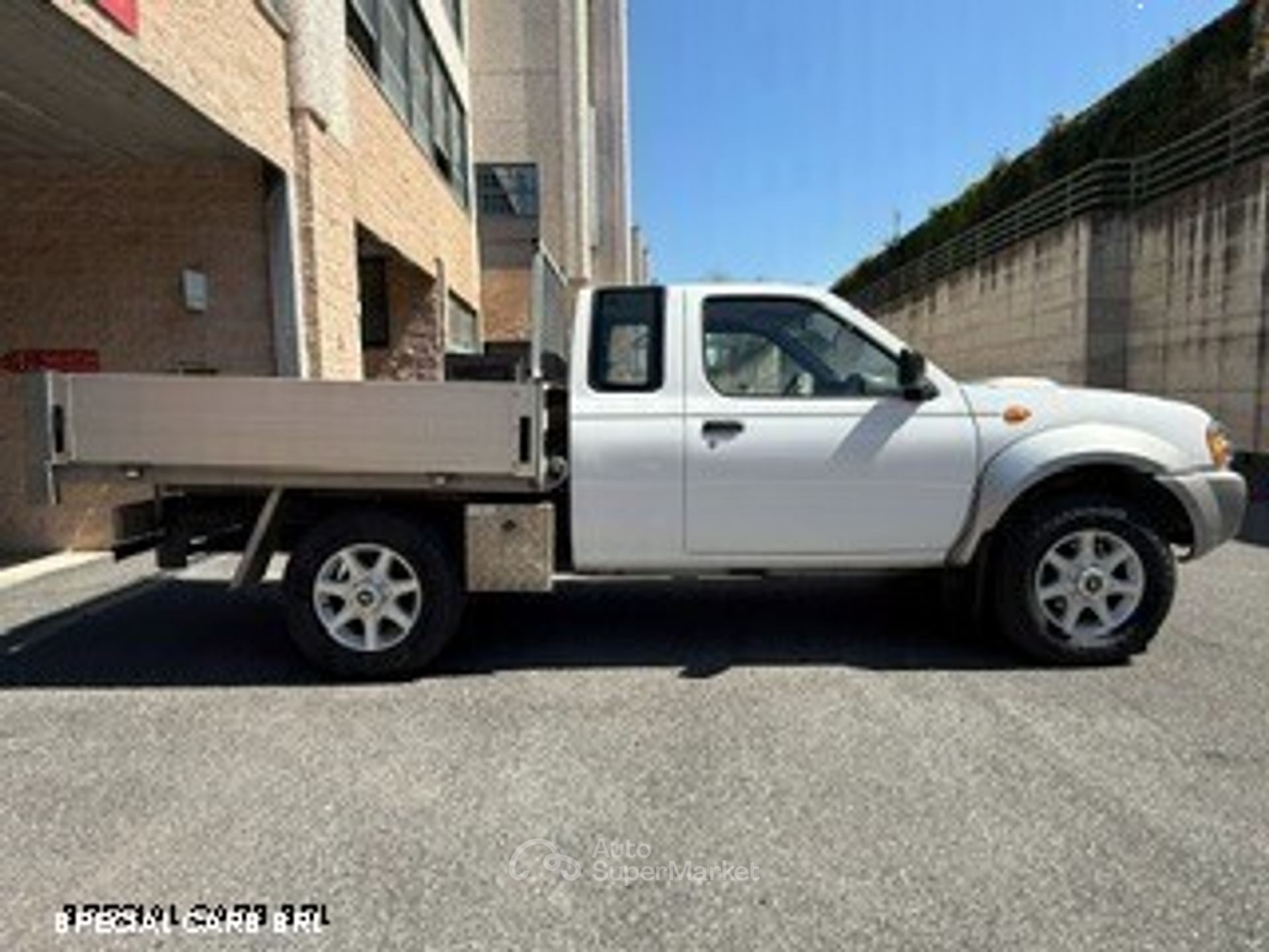 Nissan NP300