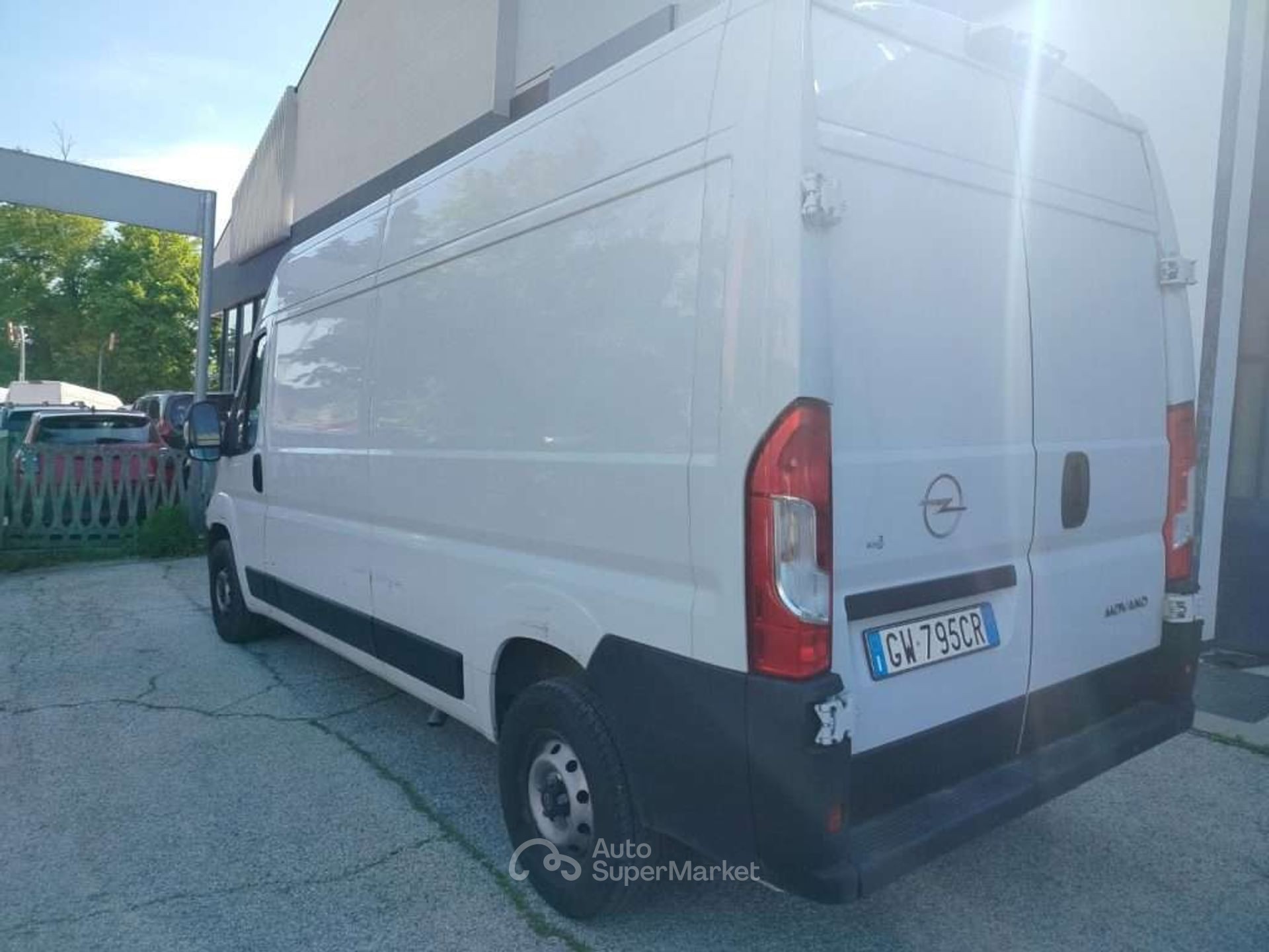 Opel Movano