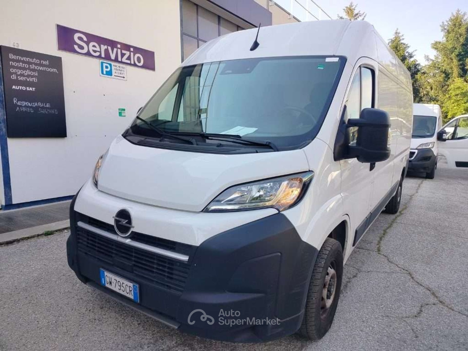 Opel Movano
