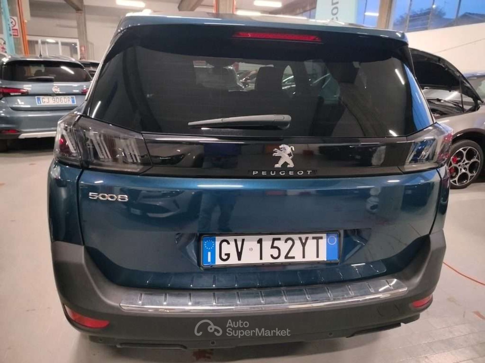 Peugeot 5008
