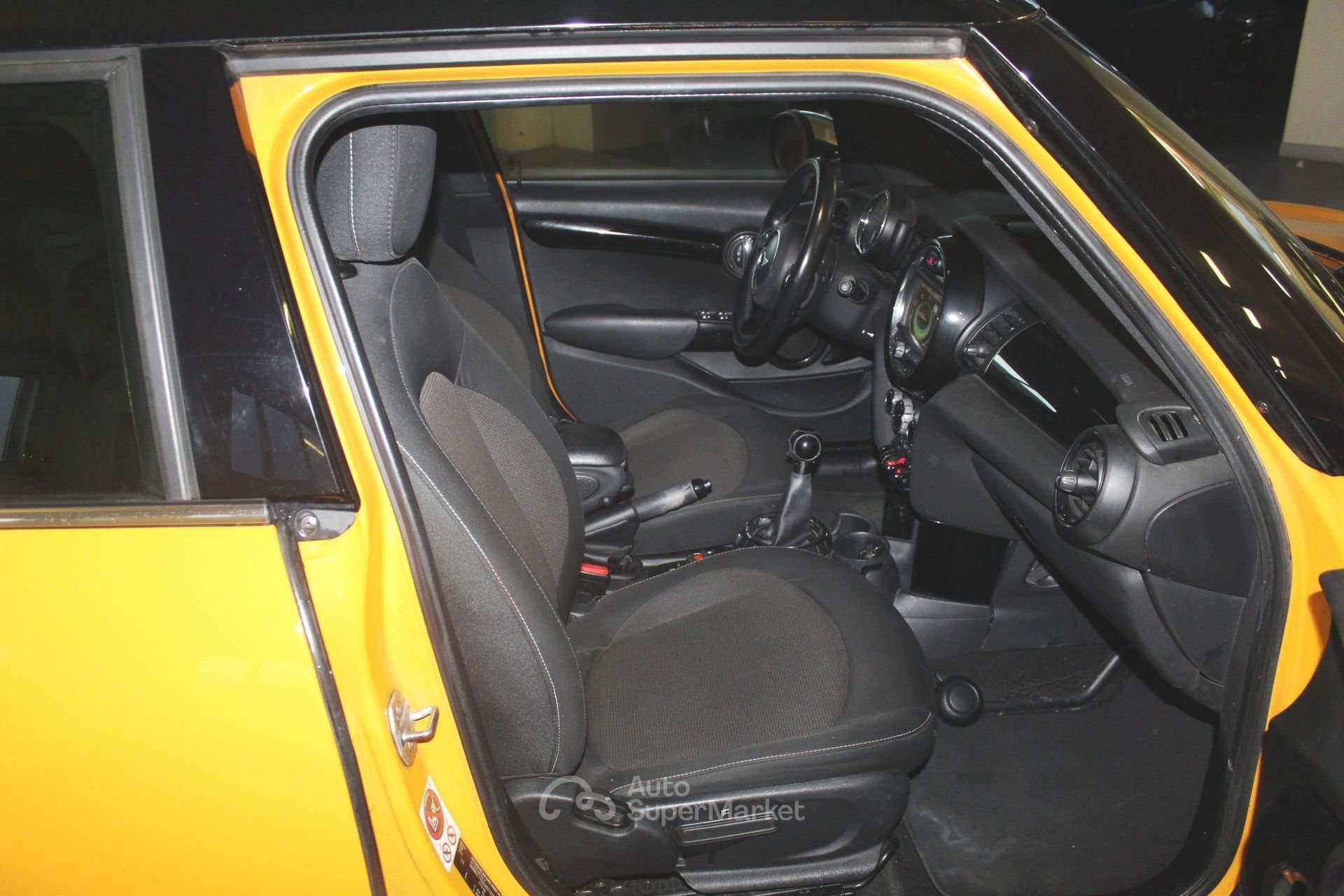 MINI 1.5 Cooper D Hype 5