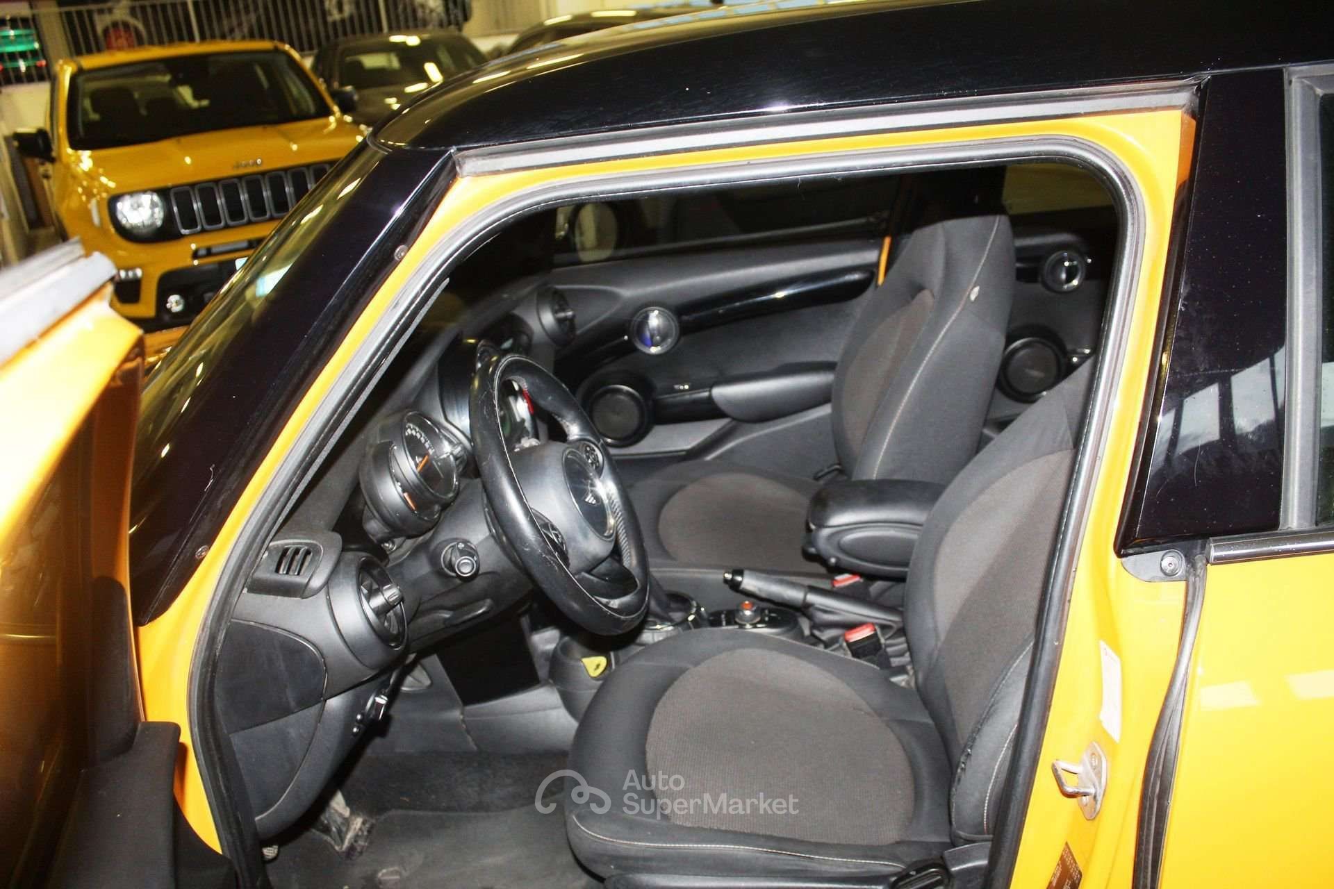 MINI 1.5 Cooper D Hype 5