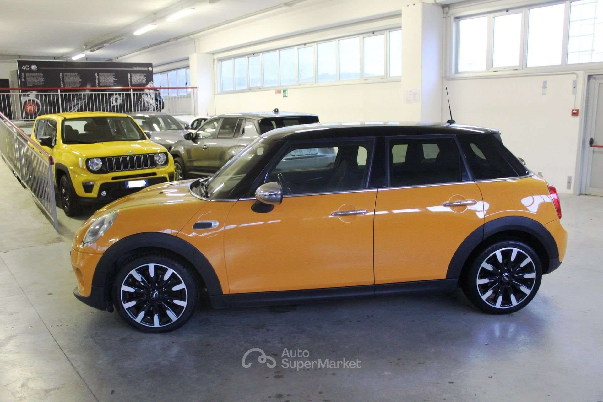 MINI 1.5 Cooper D Hype 5