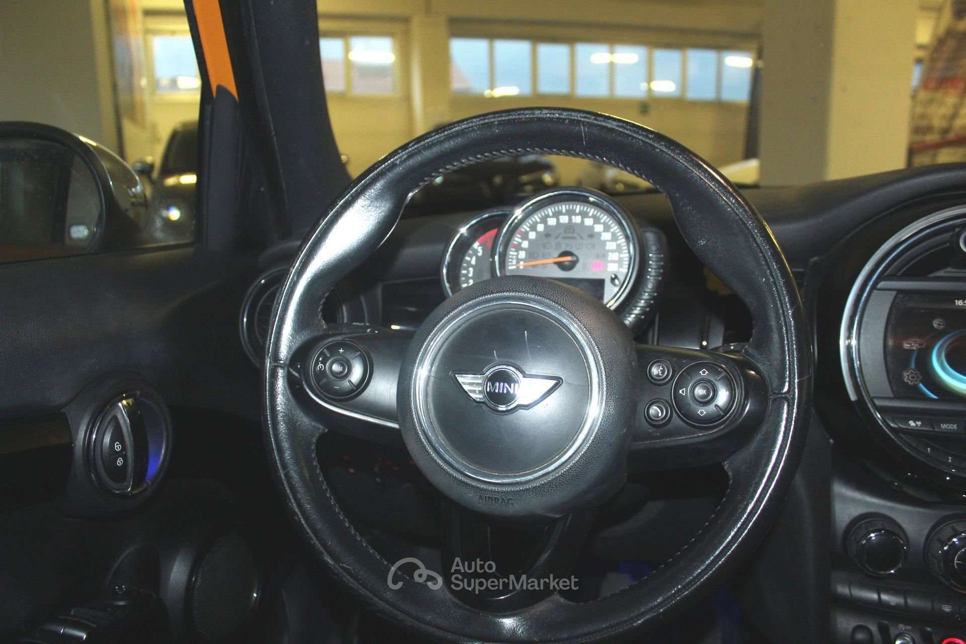 MINI 1.5 Cooper D Hype 5