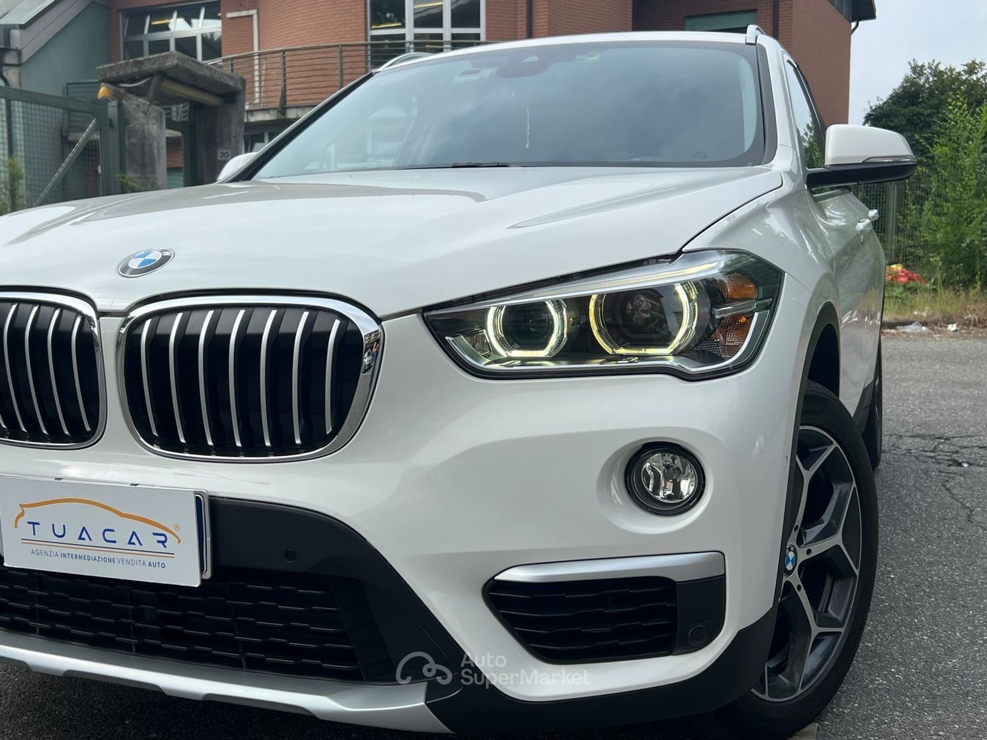 BMW X1