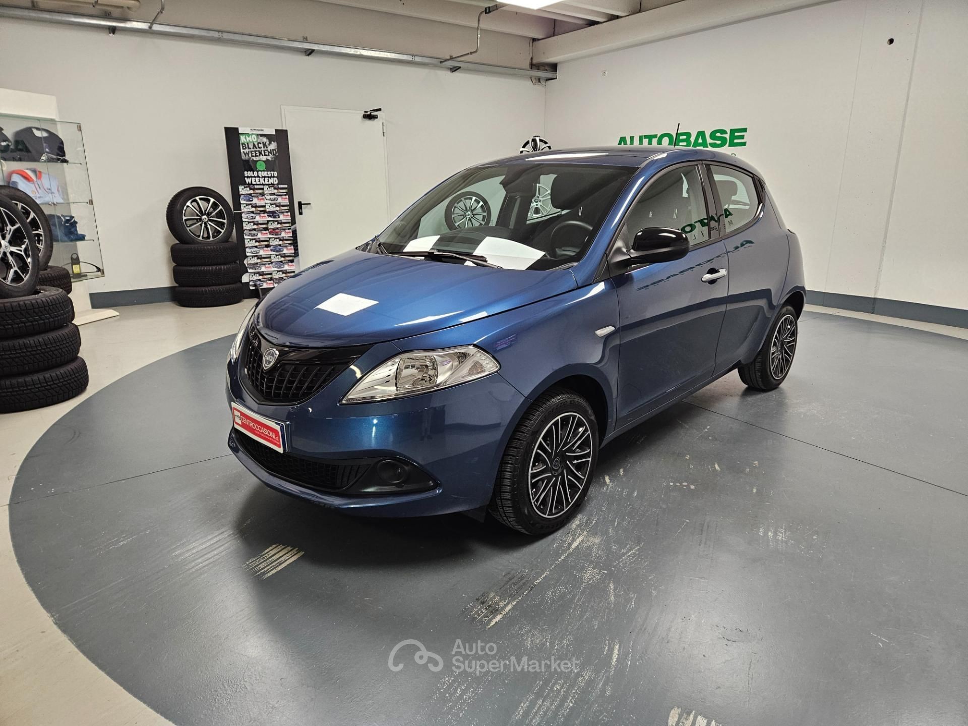 Lancia Ypsilon