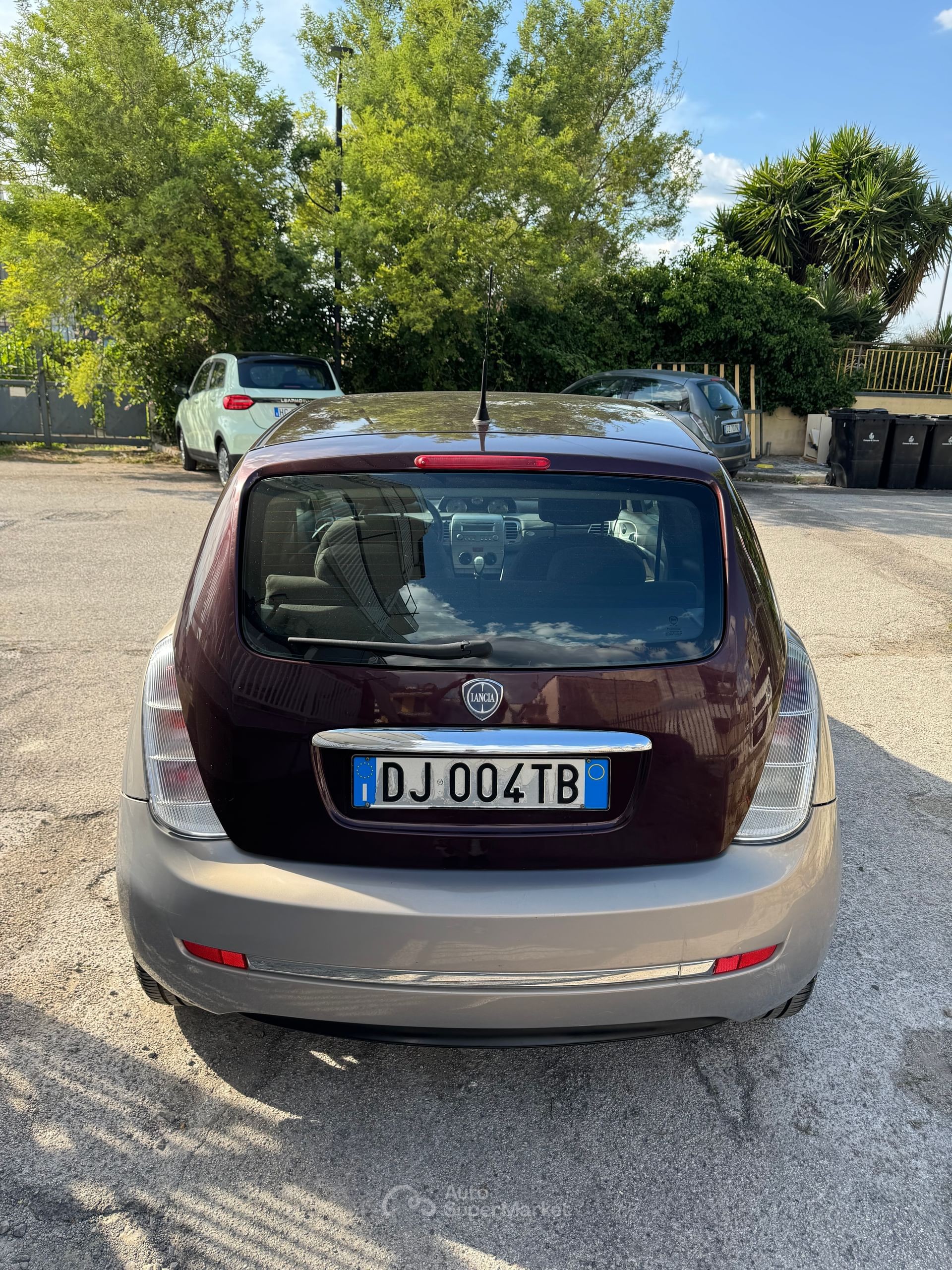 Lancia Ypsilon