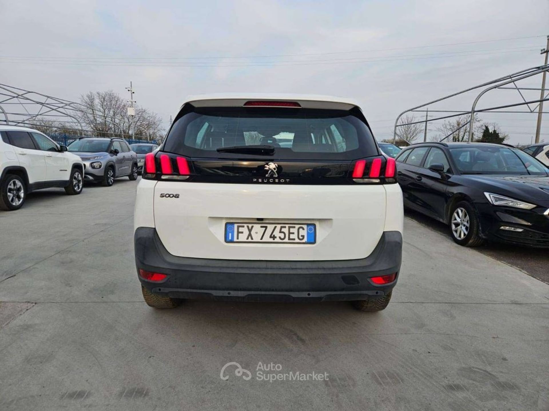 Peugeot 5008