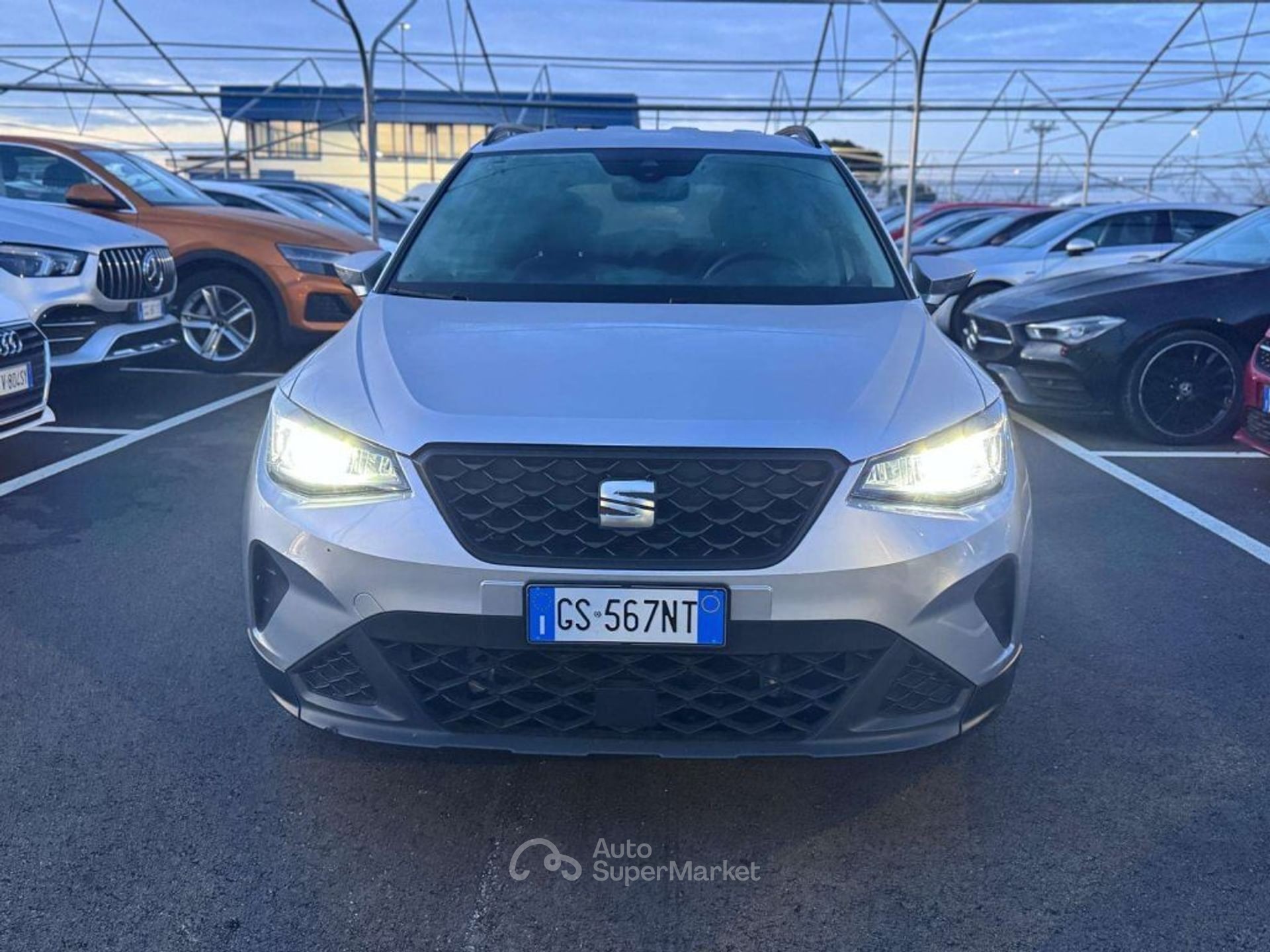 Seat Arona